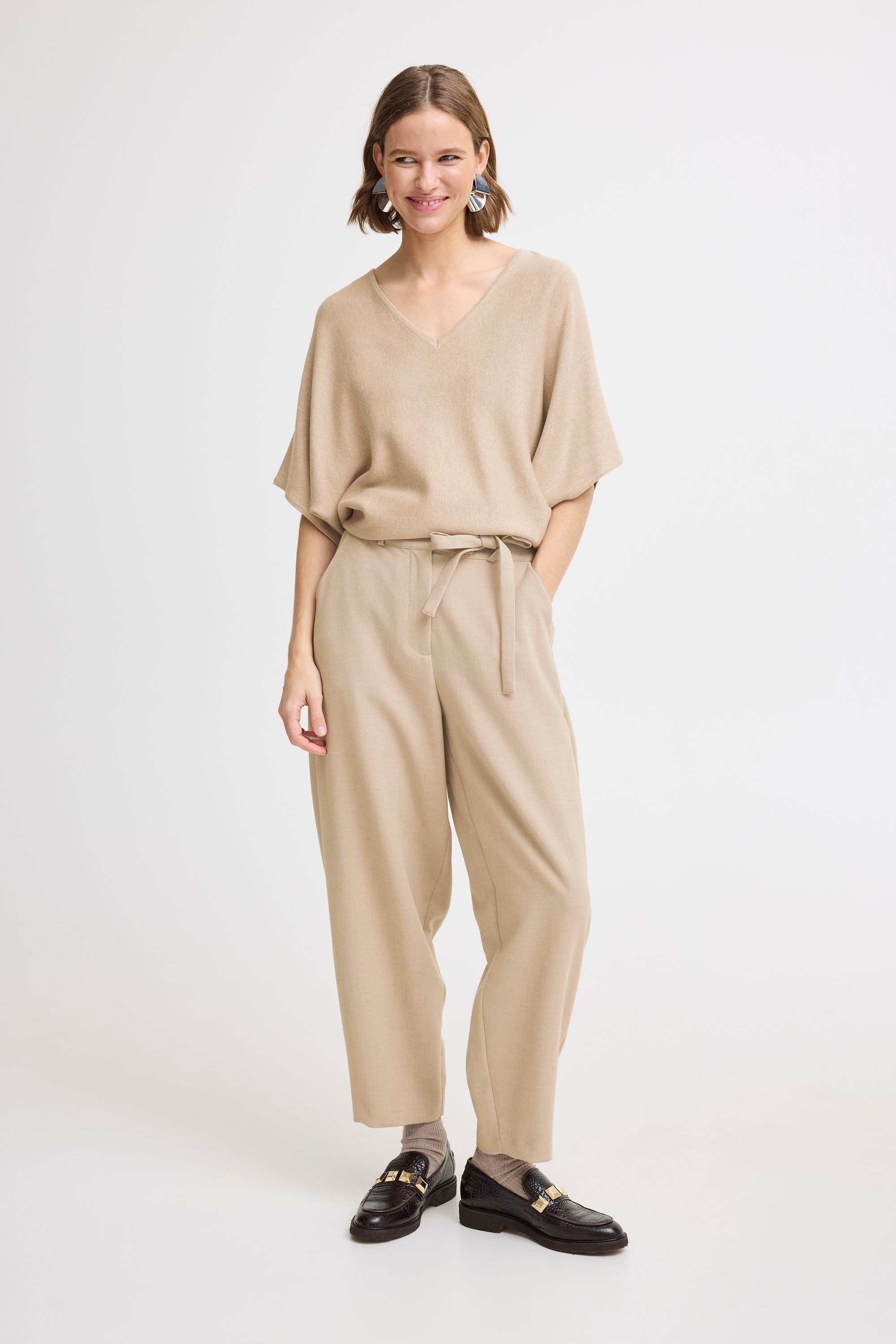 b.young Strickjacke »Pullunder BYMMMORLA VNECK SHORT SLEEVE -«