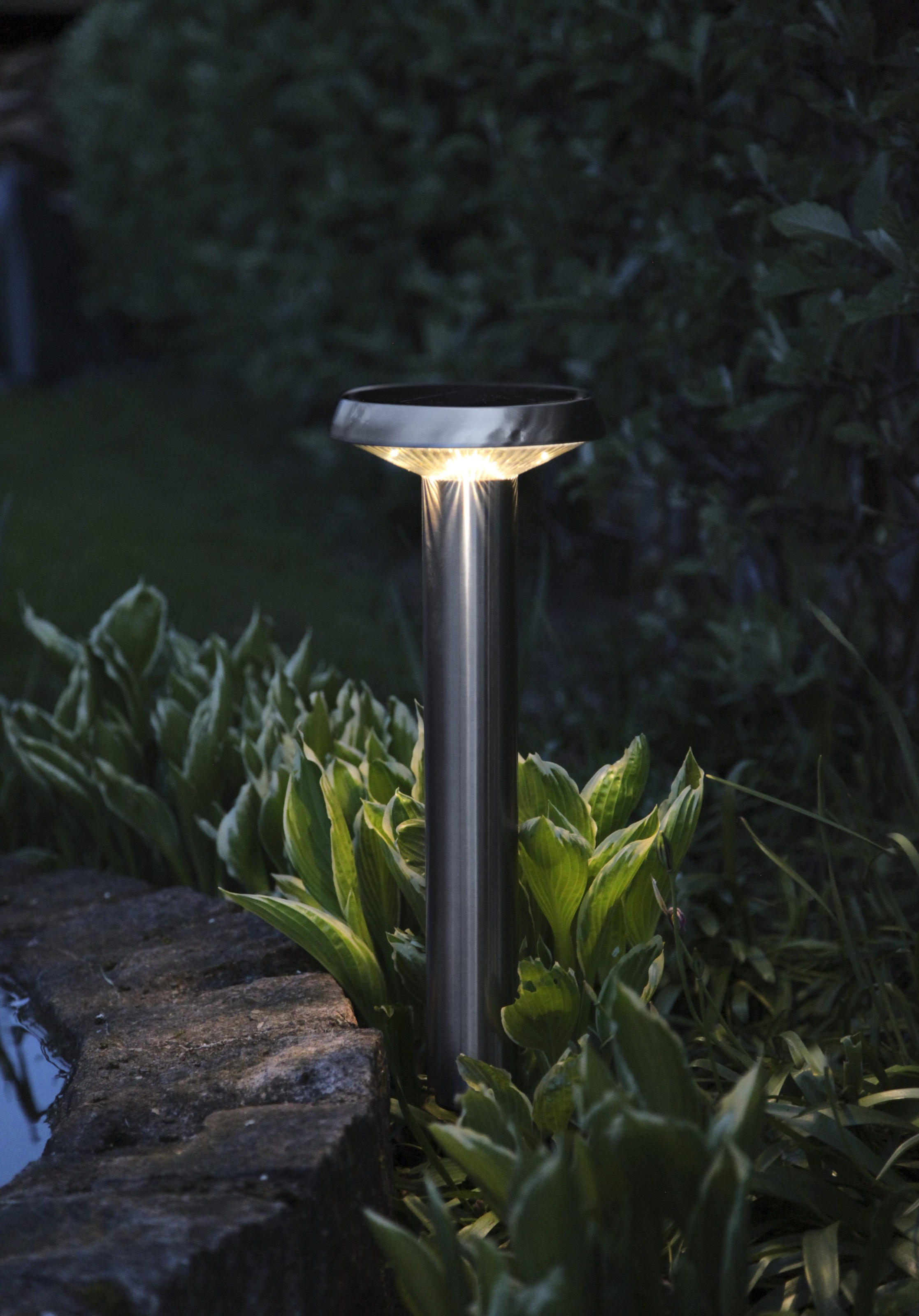 Parforce Traditional Hunting LED Solarleuchte »Solar-Wegleuchte Sevilla« LED-Board 1 Stk. Warmweiß Dämmerungssensor, 25 lm, Schalter