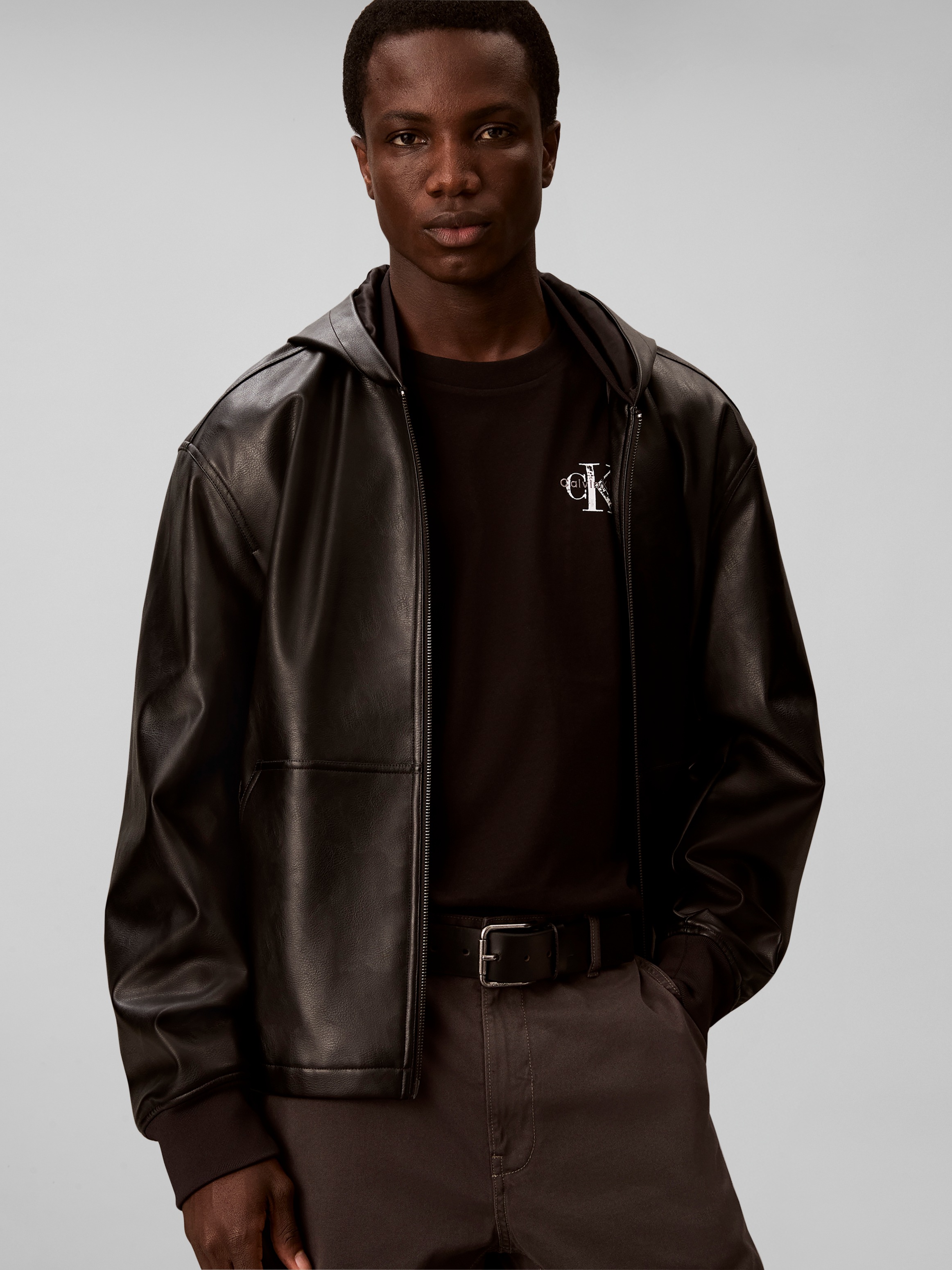 Calvin Klein Jeans »DISTRESS MONOLOGO« Regular fit mit Rückenprint