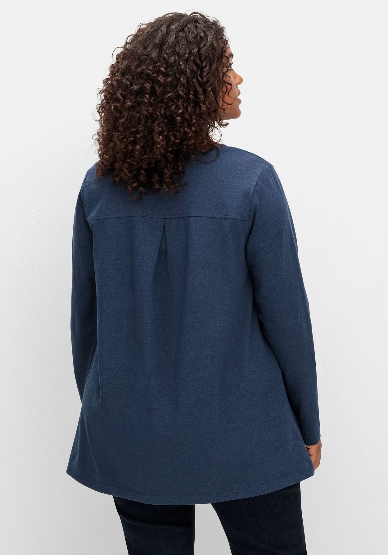 Sheego Langarmshirt »Fein meliertes Langarmshirt in A-Linie, mit Rundhals«