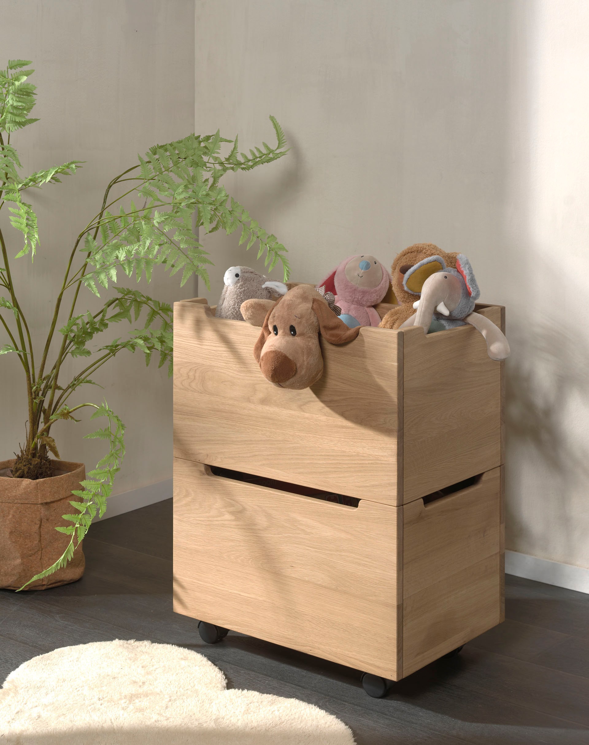 Vipack Container »auf Rollen (2-er Set), aus hochwertigem Massivholz, 2 Ausführungen« das Innenmaß von ca.: B: 52xH: 30,5xT: 36cm bietet viel Stauraum,  universell und durch die Rollen flexibel in Räumen einsetzbar