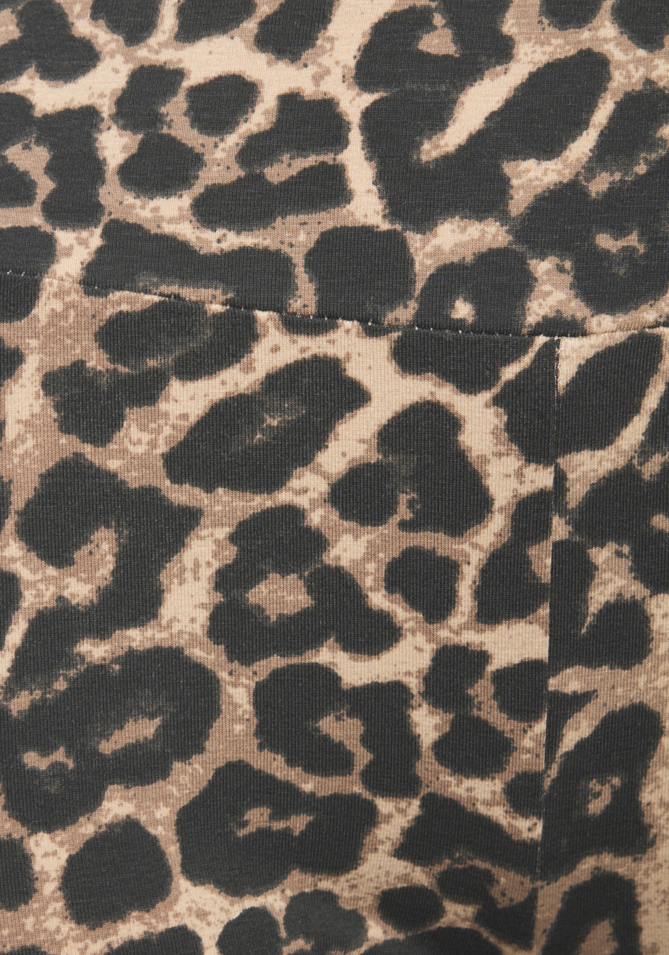 Buffalo Leggings  in Leo Print mit ausgestellten Beinen, Home-und Loungewear