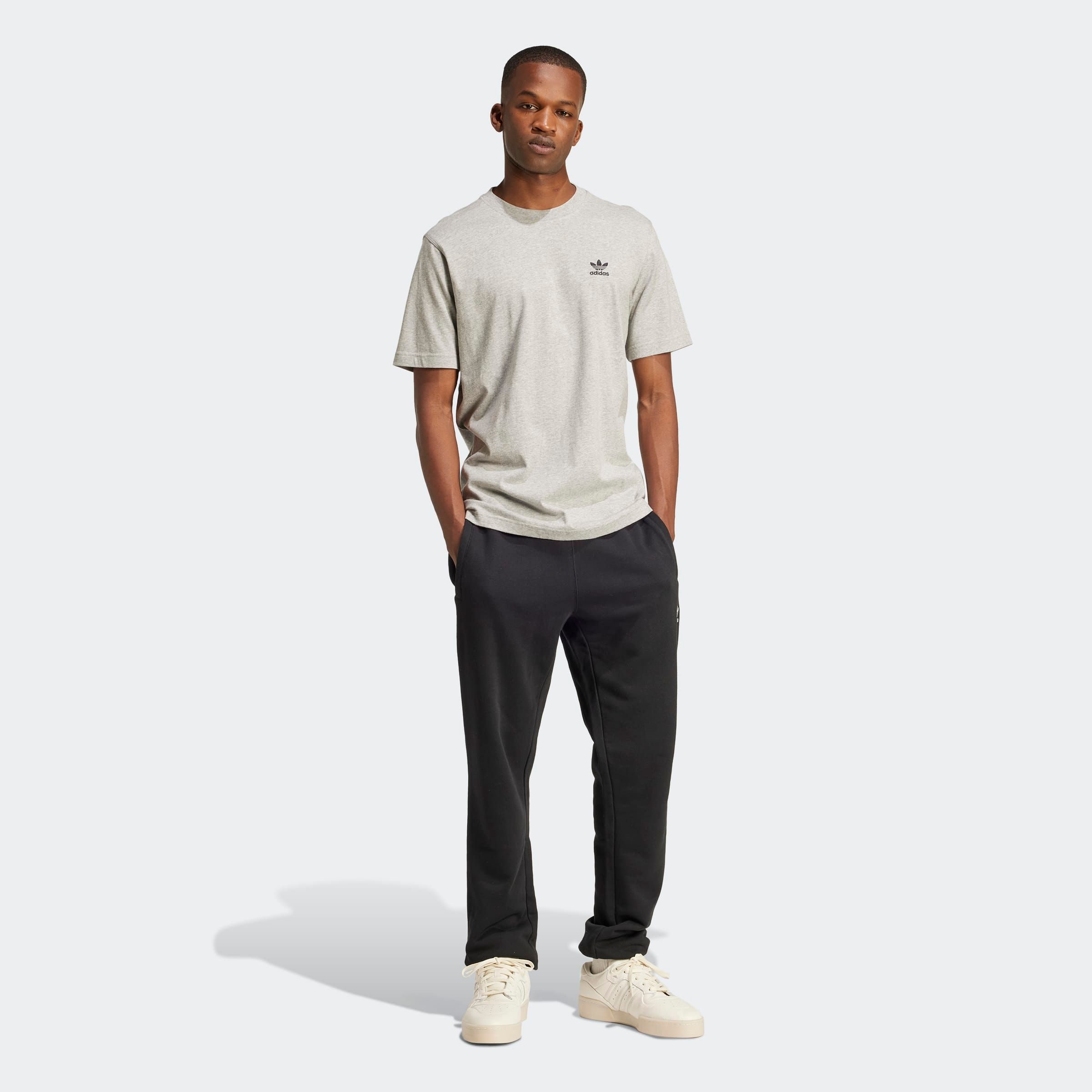 adidas Originals T-Shirt »TREFOIL ESS TEE«, drei Streifen Essentials Shirt mit Trefoil Logo