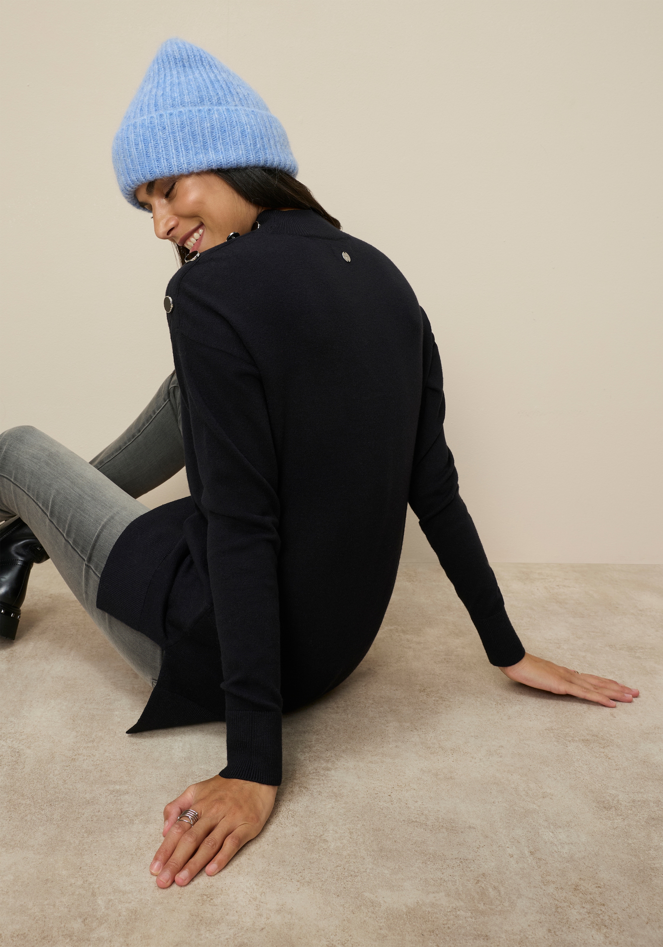 Tamaris Stehkragenpullover mit Knöpfen an der Schulter