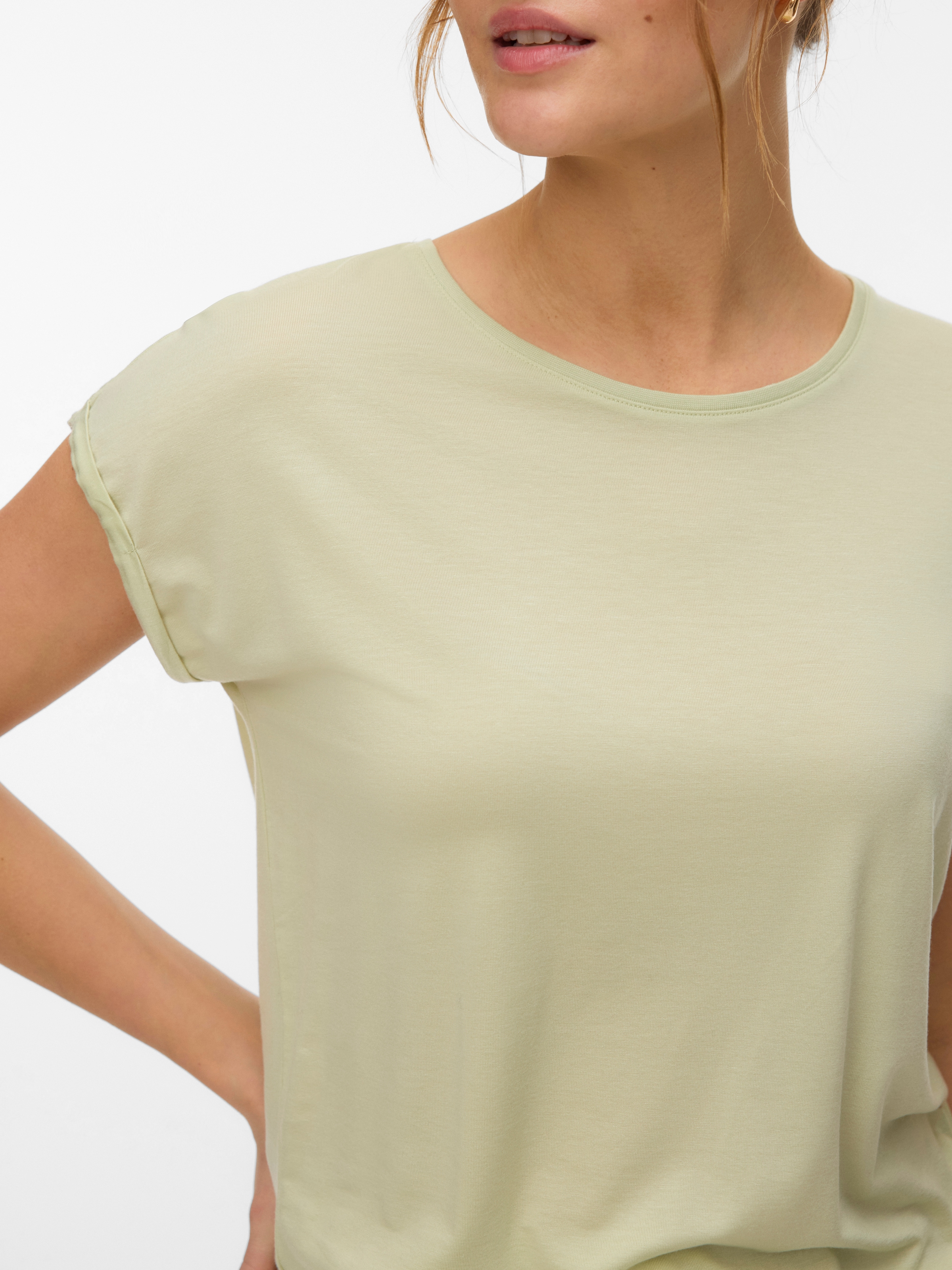 Vero Moda Kurzarmshirt »VMAVA PLAIN SS TOP JRS NOOS« Materialmix, regular fit