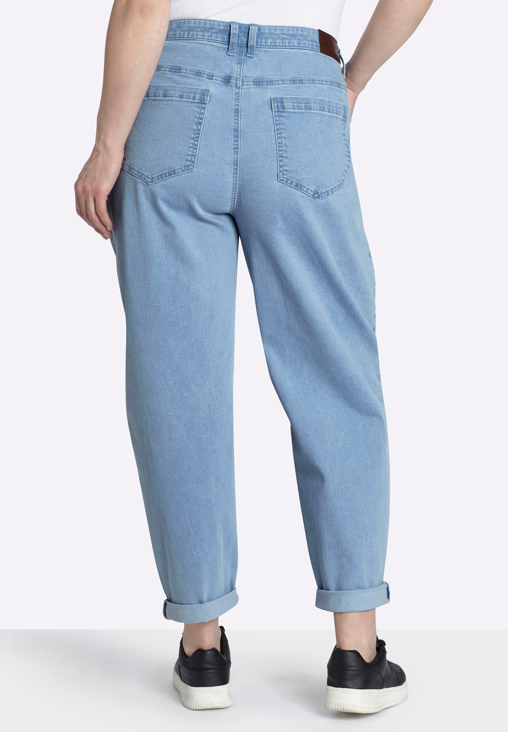 Sheego Bequeme Jeans »Jeans Jeans mit Barrel-Leg und Turn-ups«