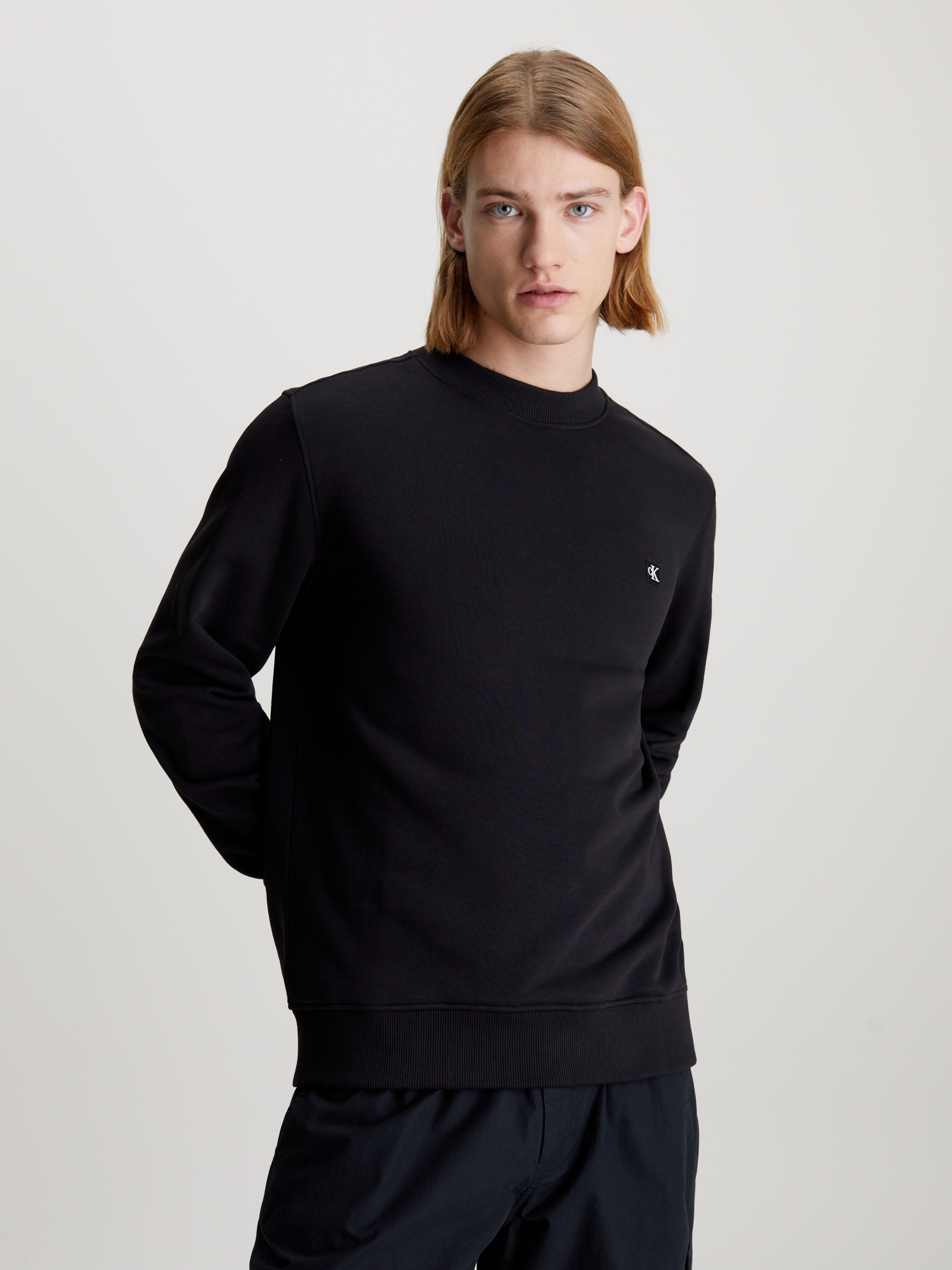 Calvin Klein Jeans Sweatshirt »CK EMBRO BADGE CREW NECK«, mit Logo-Stickerei