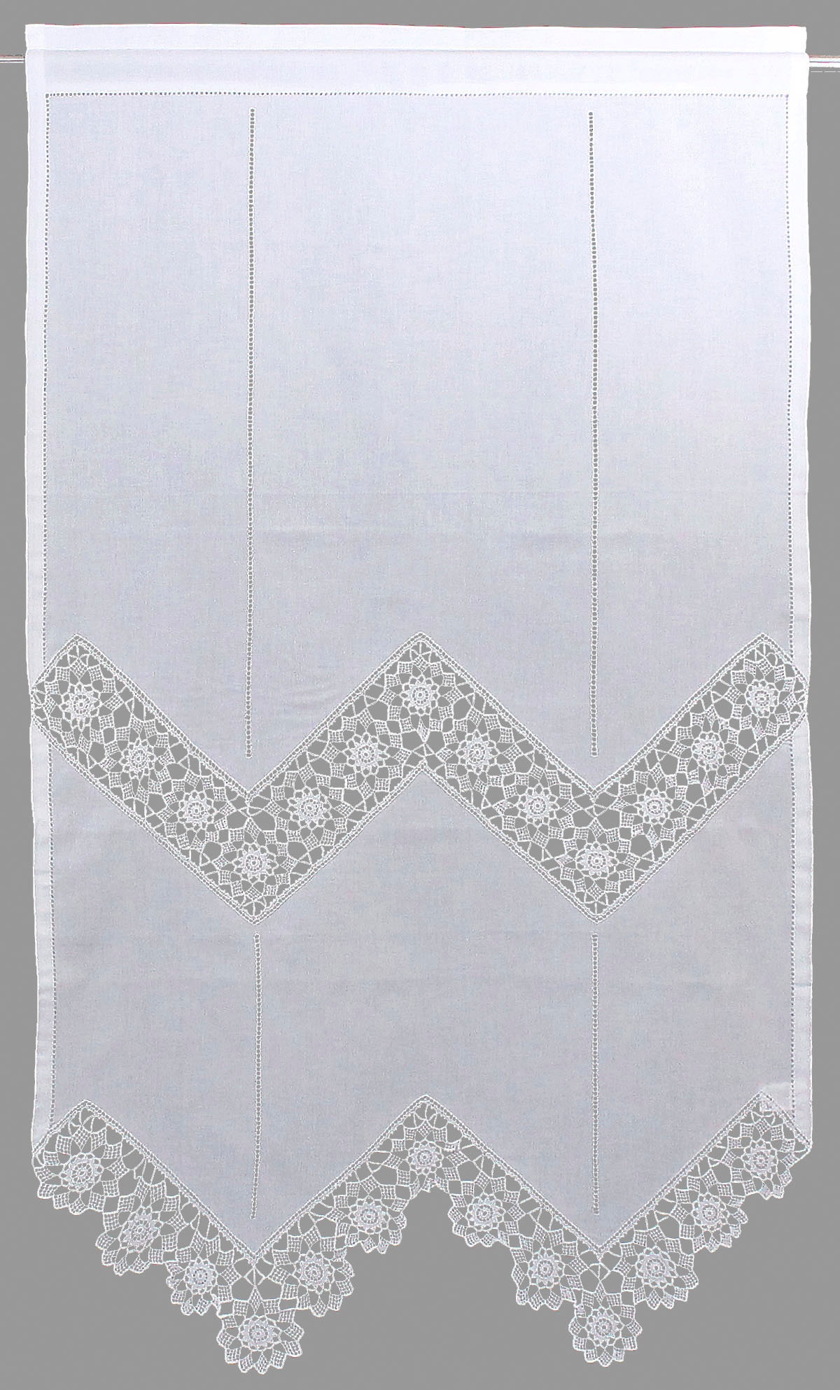 HOSSNER - ART OF HOME DECO Gardine »Dufour«, (1 St.), handgehäkelte Spitze, weiß, Baumwolle