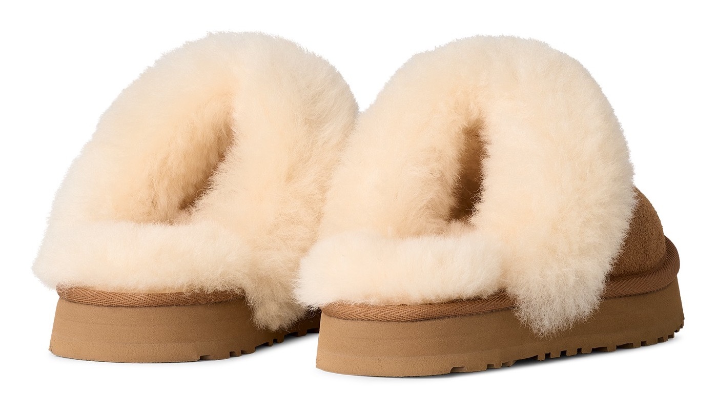 UGG Clog »DISQUETTE«, Pantoffel, Homeslipper mit weichem Fußbett