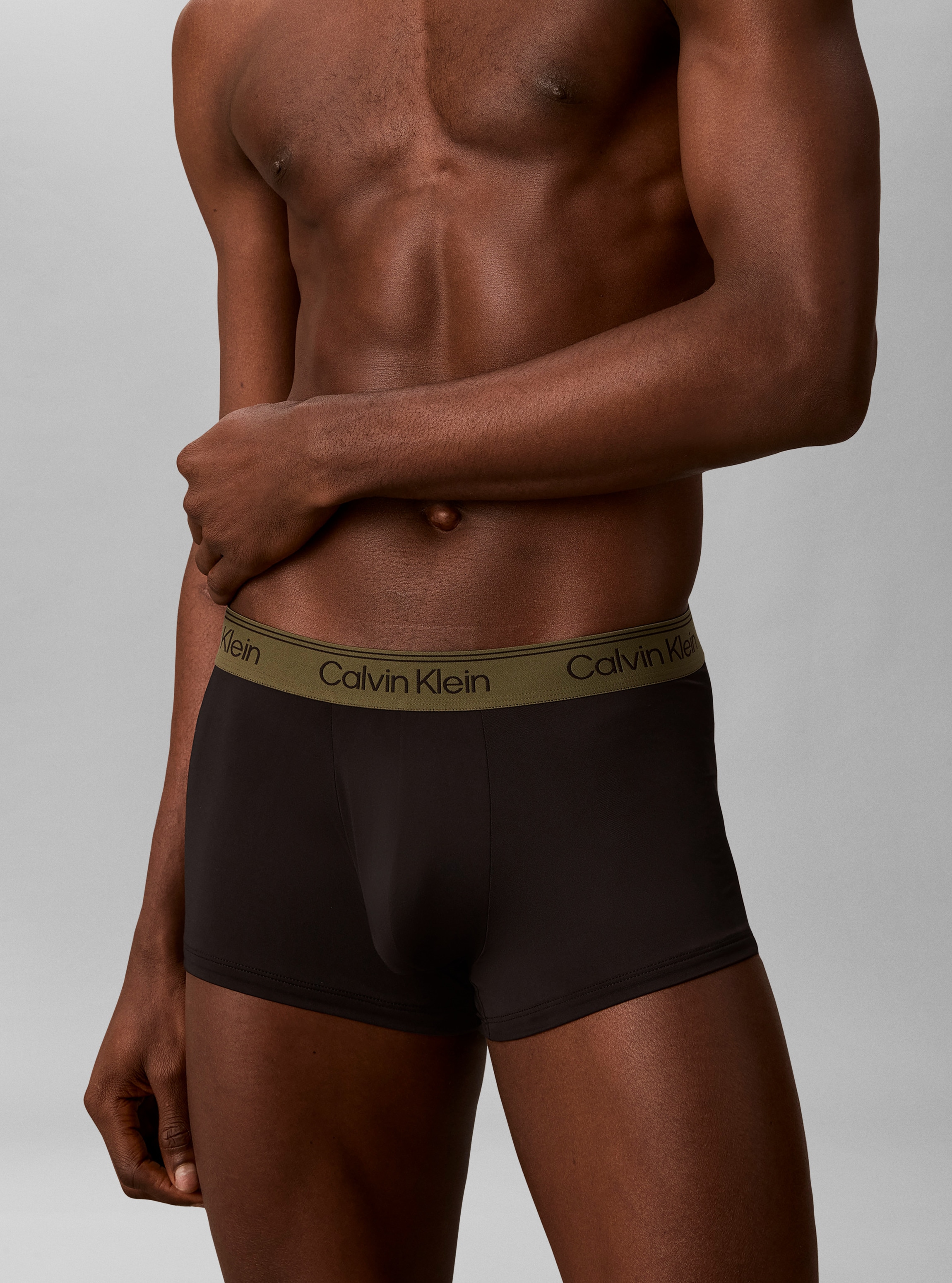 Calvin Klein Underwear Trunk »LOW RISE TRUNK 3PK« Packung, 3er-Pack,  Regular fit mit elastischem Bund