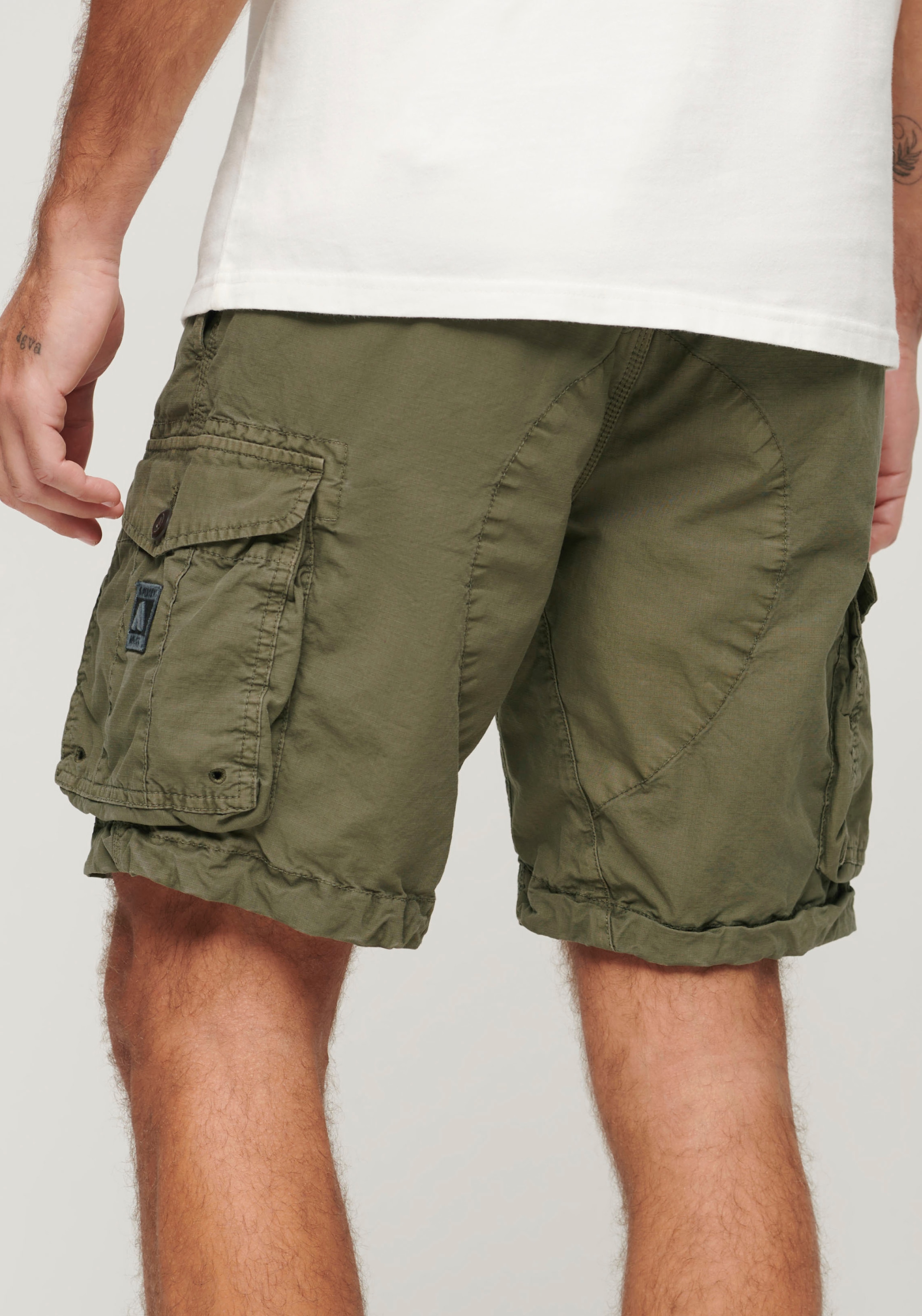 Superdry Shorts »SD-PARACHUTE LIGHT SHORT«