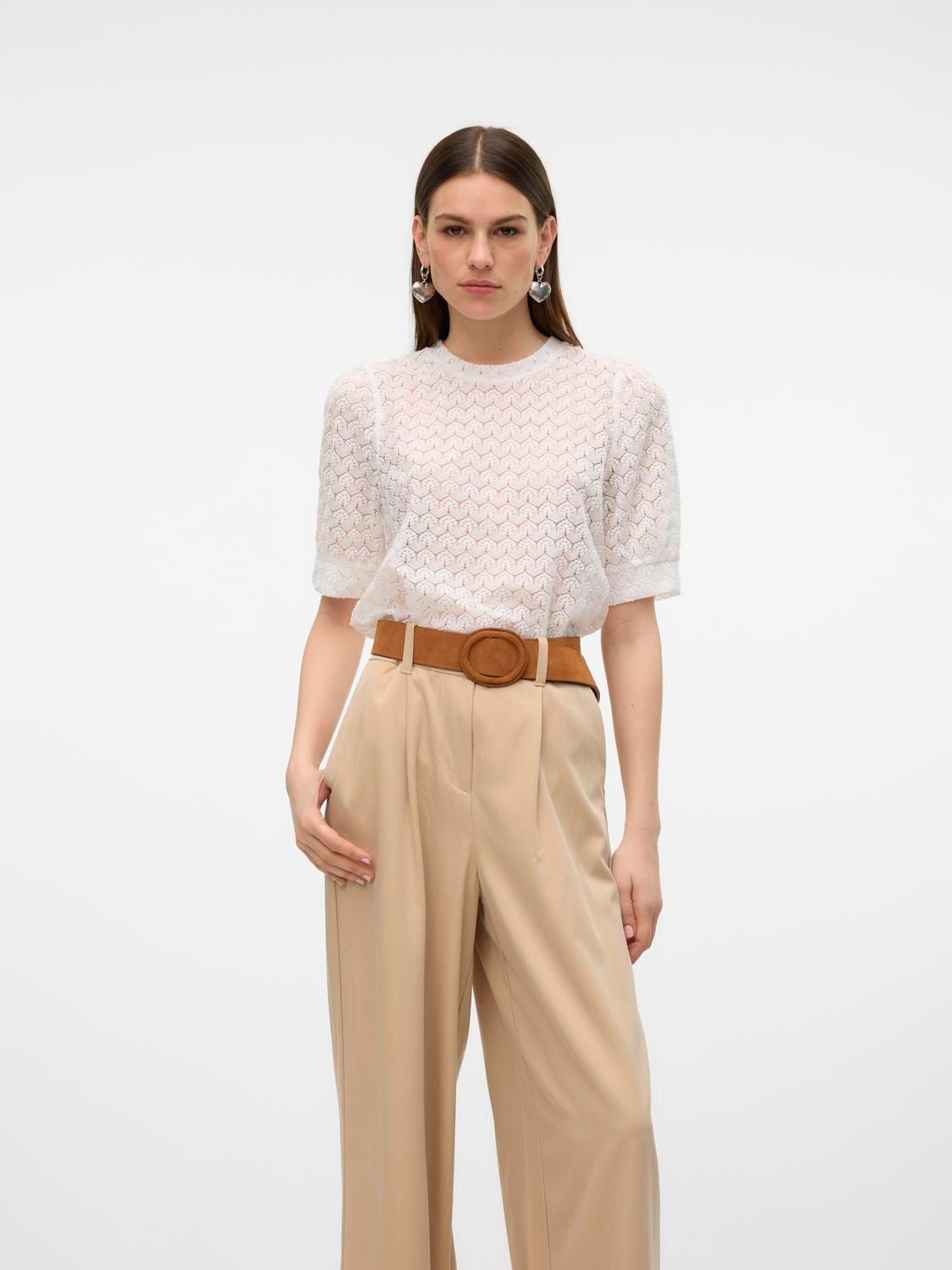 Vero Moda Blusenshirt »VMBECCA LACE SS O-NECK TOP JRS GA NOOS« Kunstfaser, regular fit