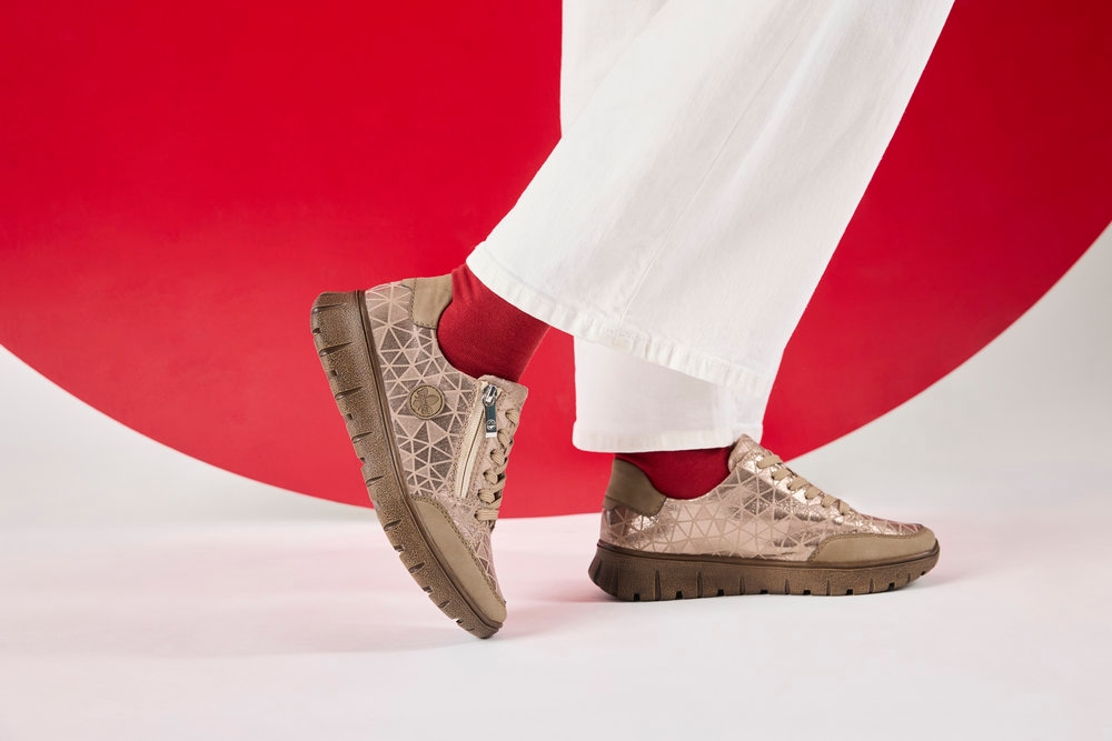 Rieker Plateausneaker, Schnürschuh, Halbschuh, Freizeitschuh in Bequemweite G (= weit)