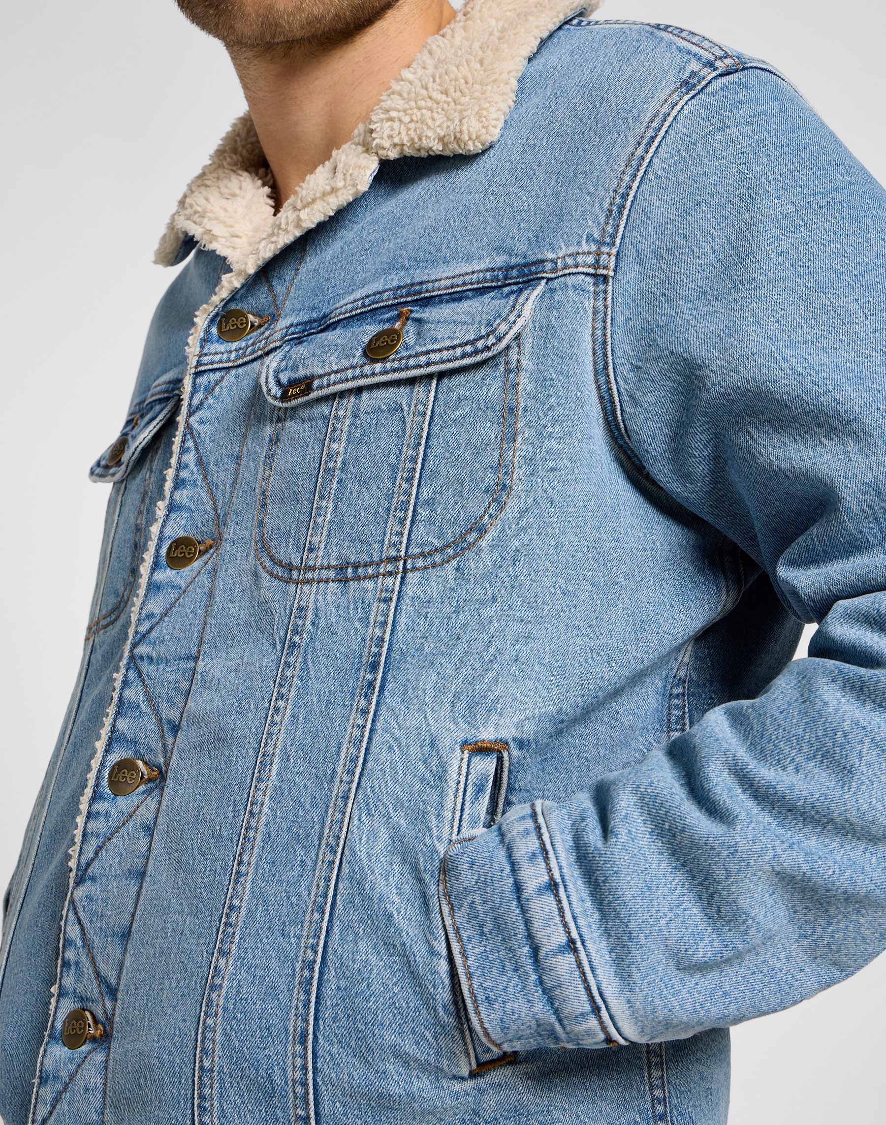 Lee® Jeansjacke »SHERPA JACKET«, mit Knopfleiste