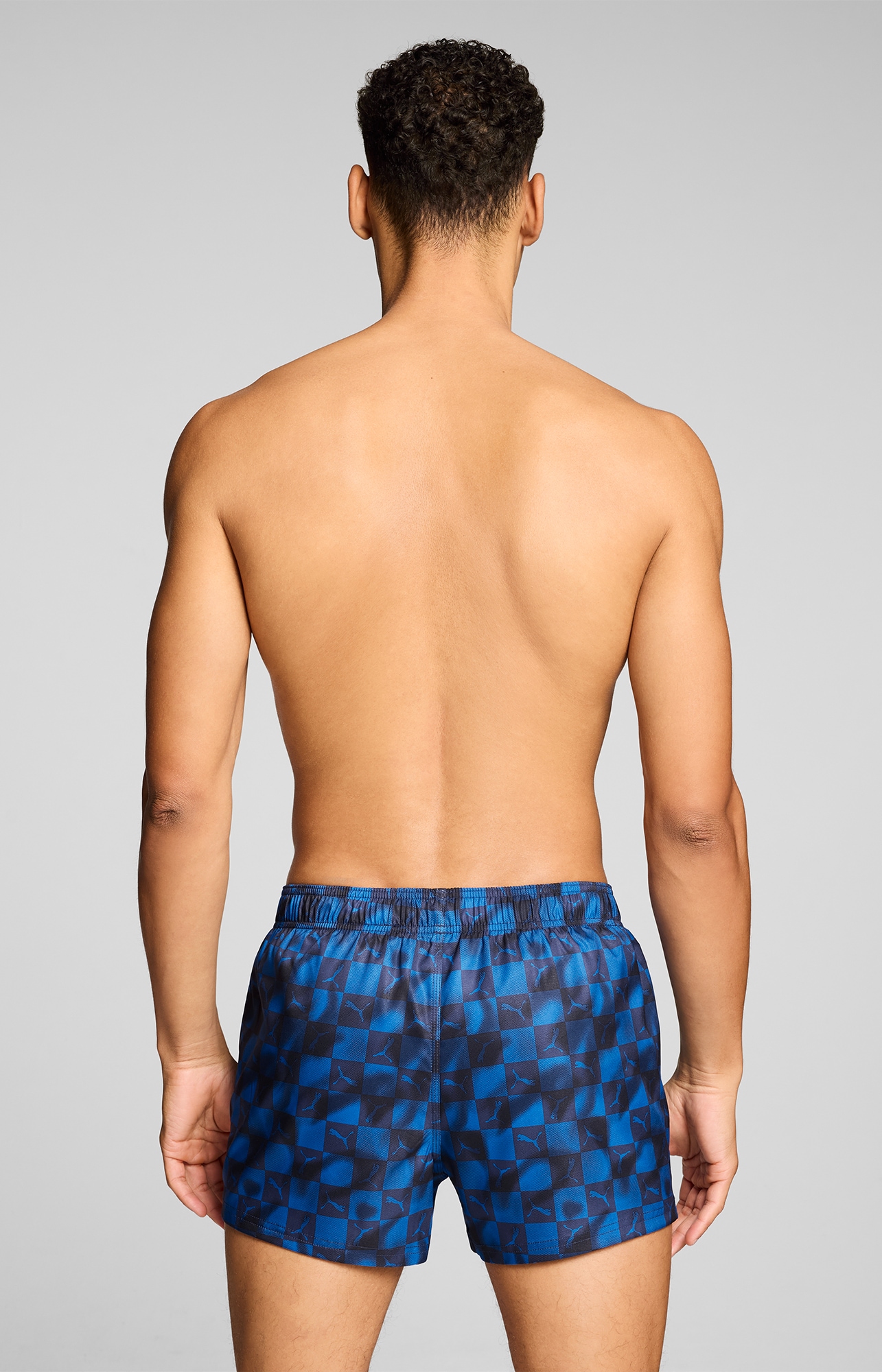 PUMA Badeshorts »PUMA SWIM MEN PRINTED CAT SHORT SHORTS« mit Gummizug und seitlichen Taschen