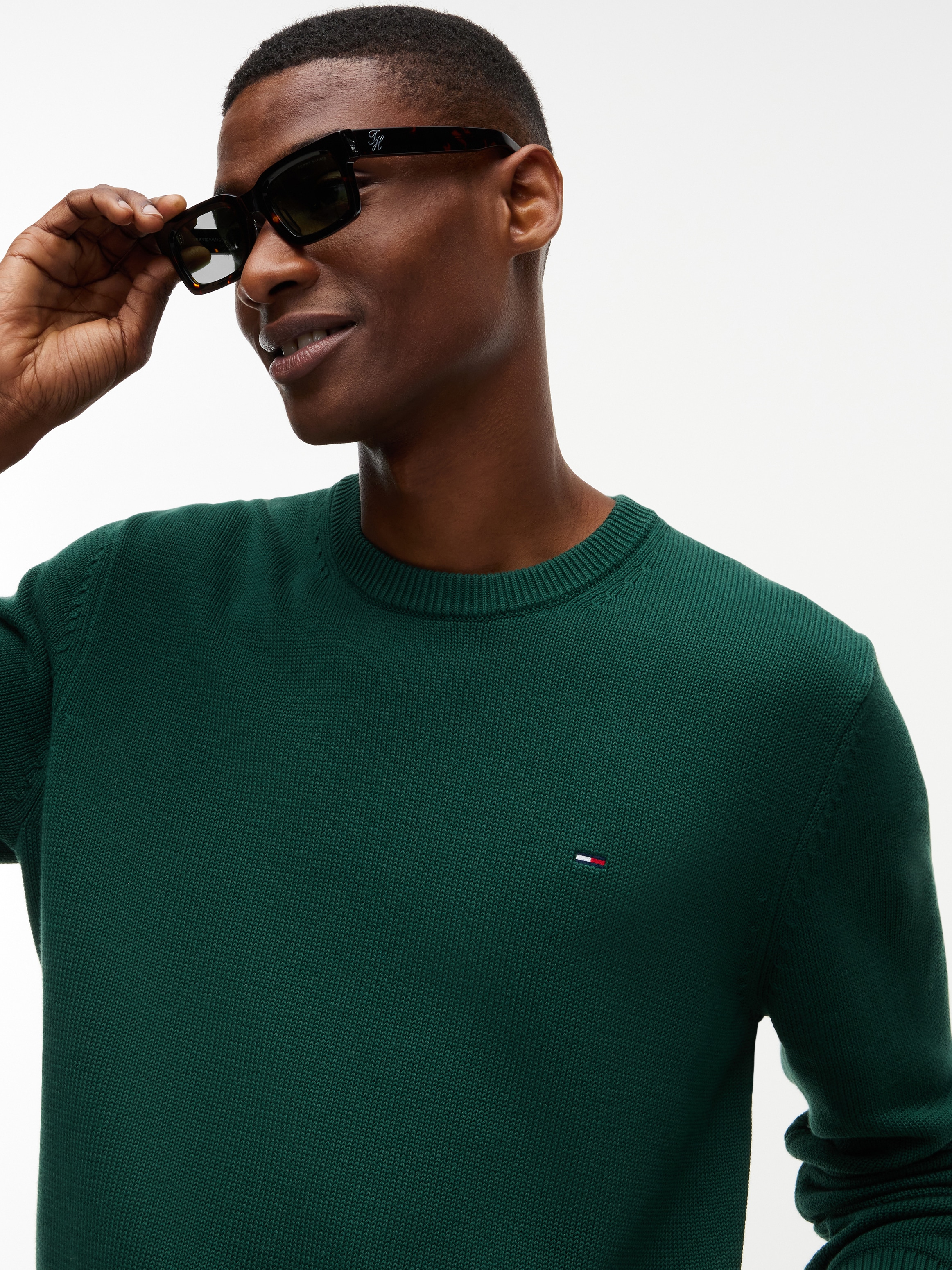 Tommy Jeans Rundhalspullover Slim fit mit Rundhalsausschnitt