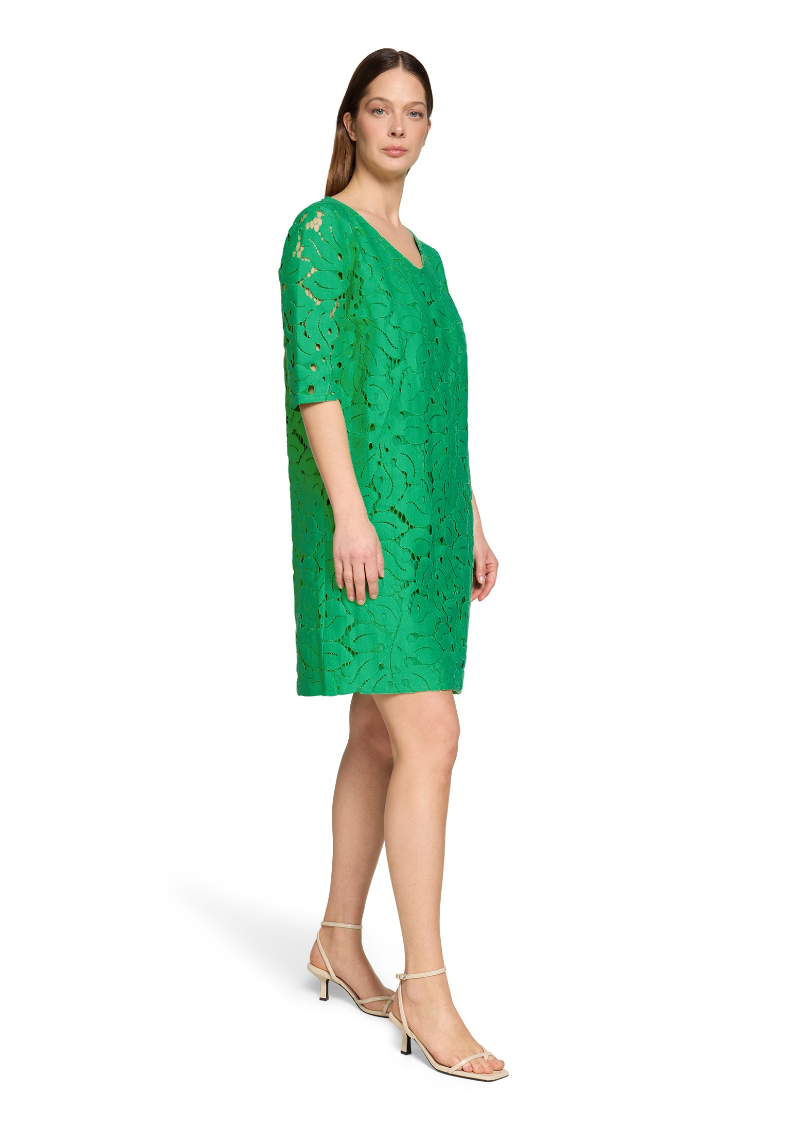 Betty Barclay Spitzenkleid »Spitzenkleid mit V-Ausschnitt«