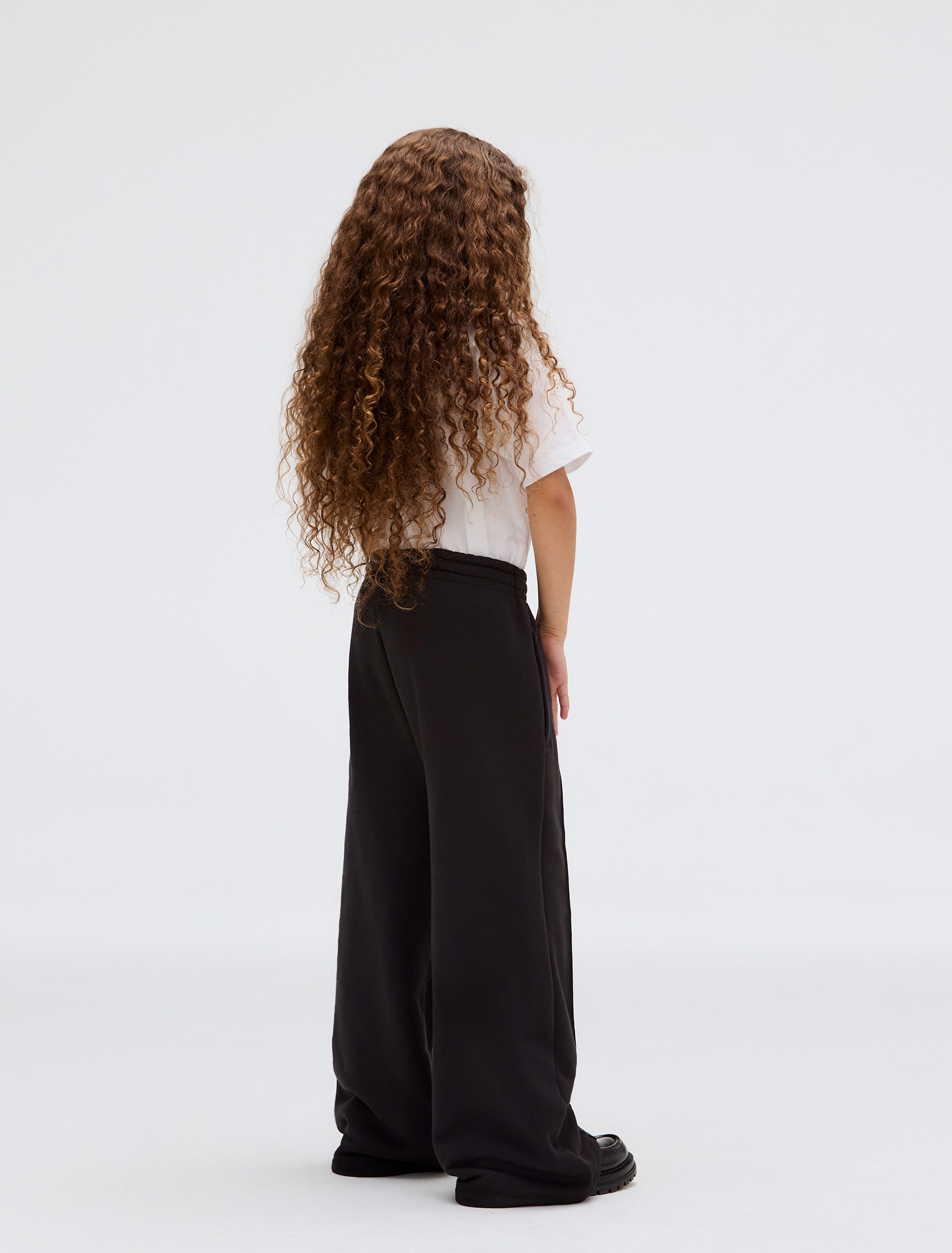 Calvin Klein Jeans Sweathose »CK LOGO WIDE LEG SWEATPANTS«, mit Biesendetails vorne