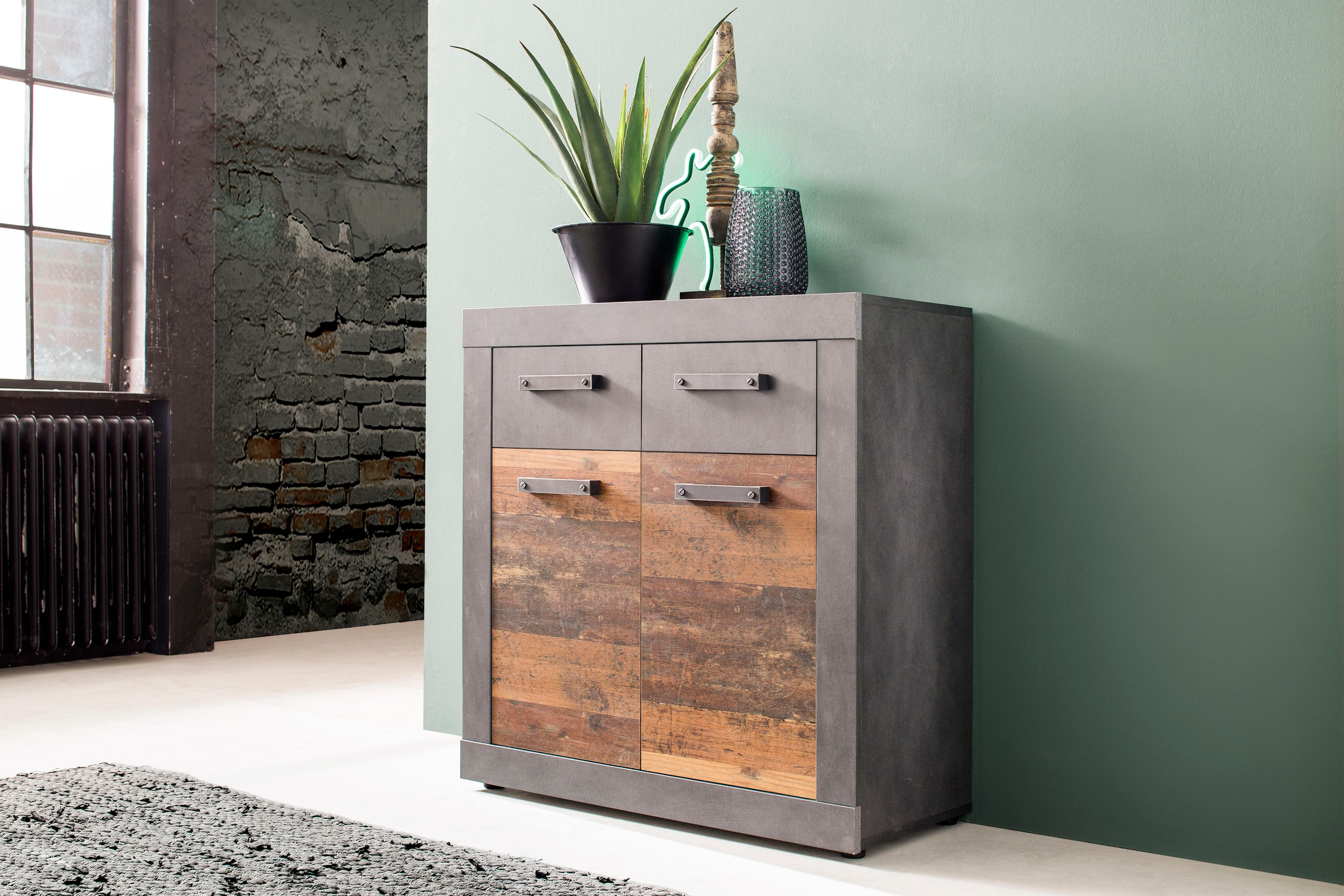 Home affaire Kommode »Ilana« Kommode mit 2 Türen & 2 Schubladen - (B/T/H) 82/37/86 cm