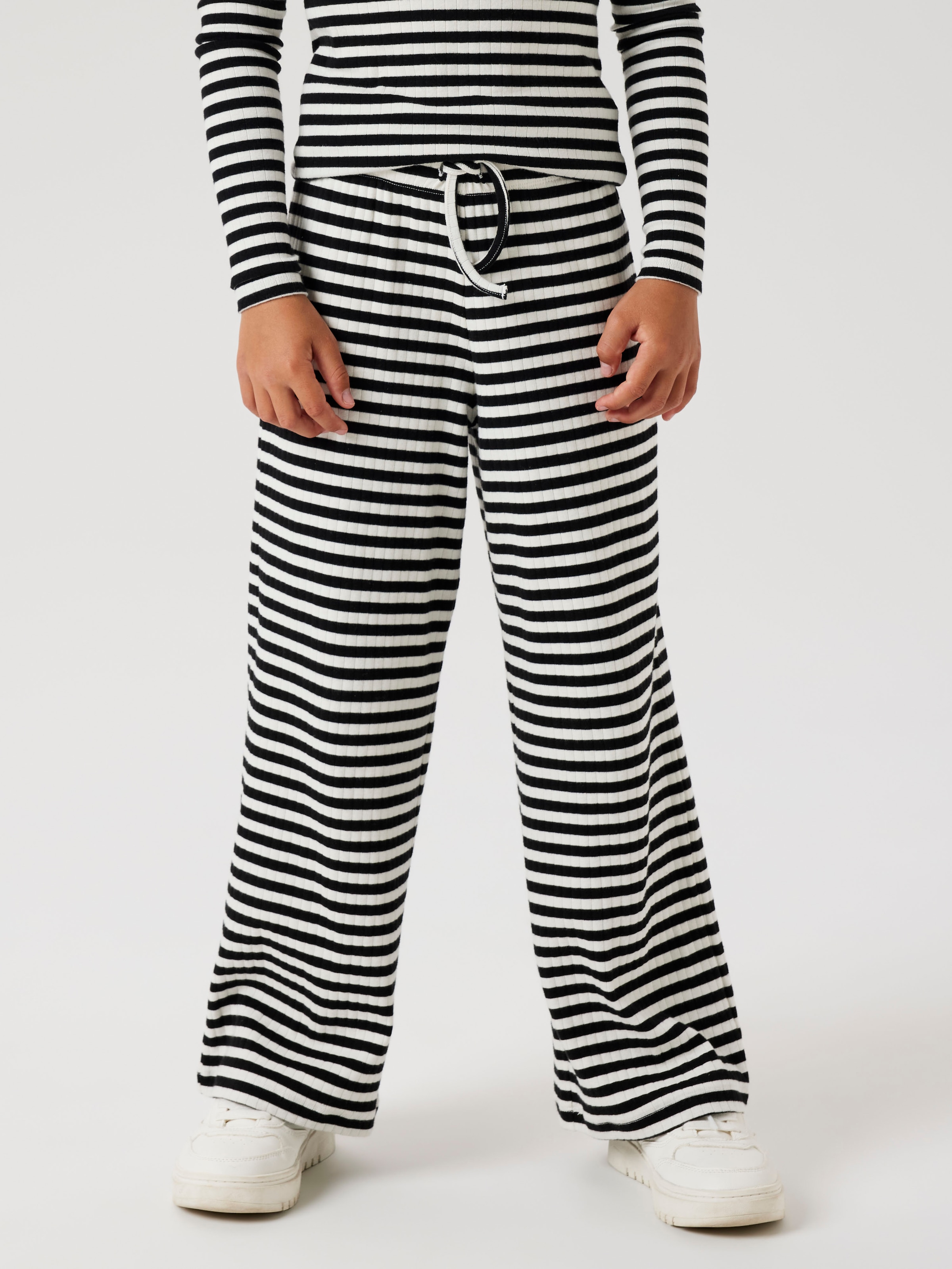 Name It Jogginghose »NKFSURAJA STRAIGHT PANT NOOS«