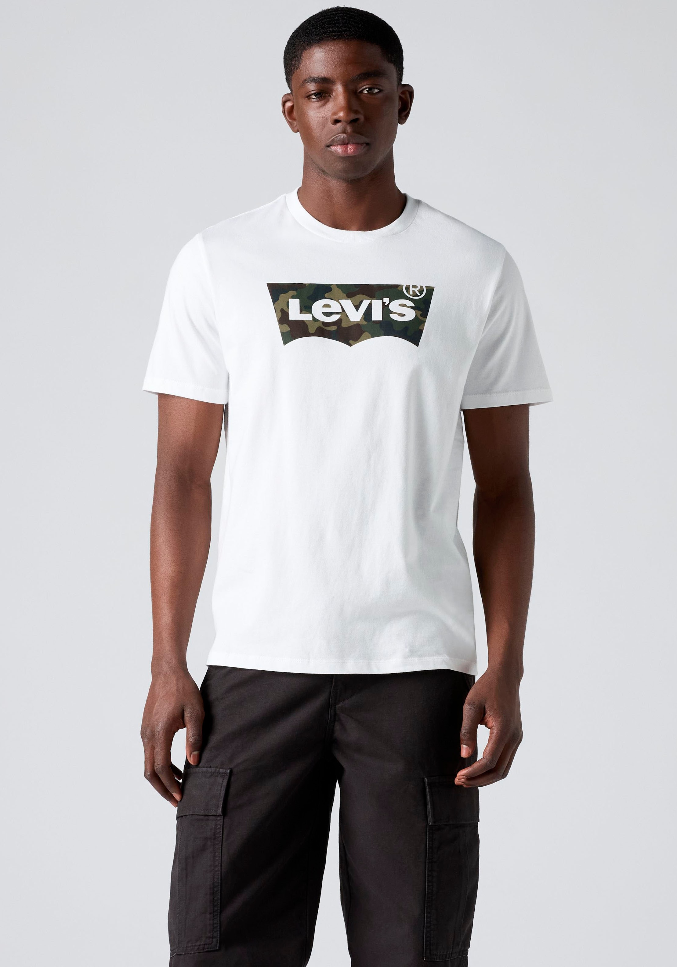 Levi's® T-Shirt »Batwing Logo Tee« mit Logo-Front-Print