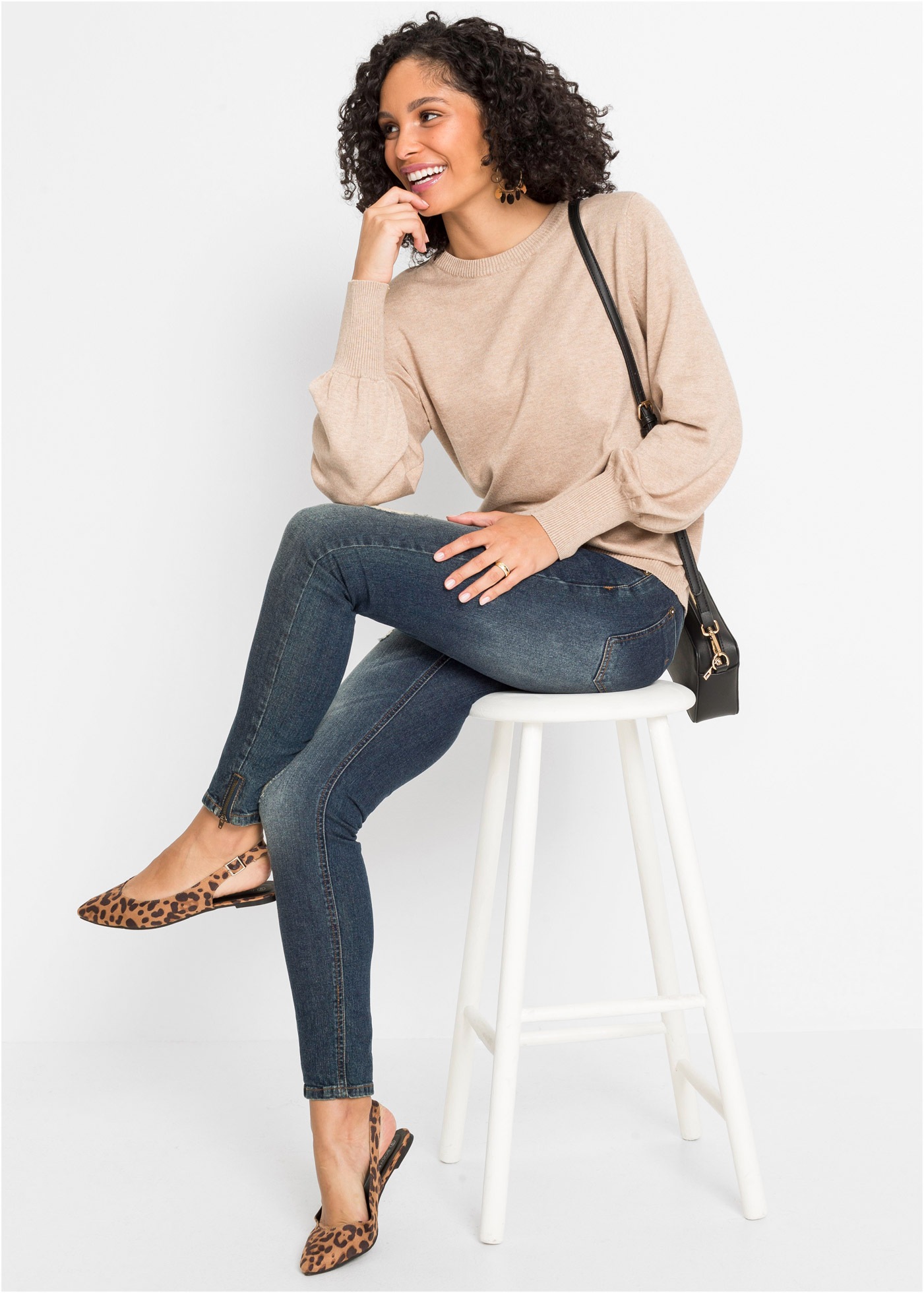 bonprix Strickpullover aus Viskose und Polyamid, mit Rundhals-Ausschnitt, mit Ballon-Ärmeln