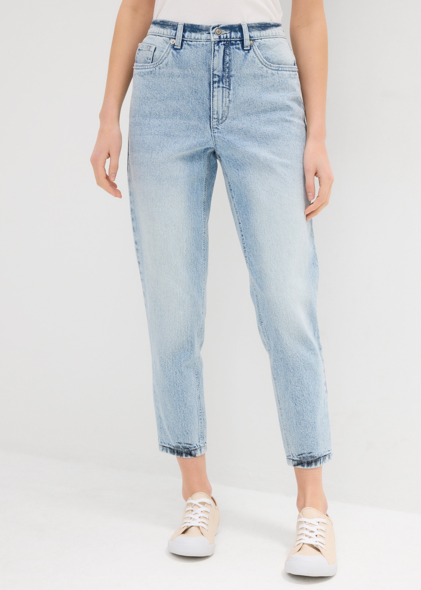 bonprix Mom-Jeans Loose Fit, Stretch-Anteil, 5-Pocket-Design