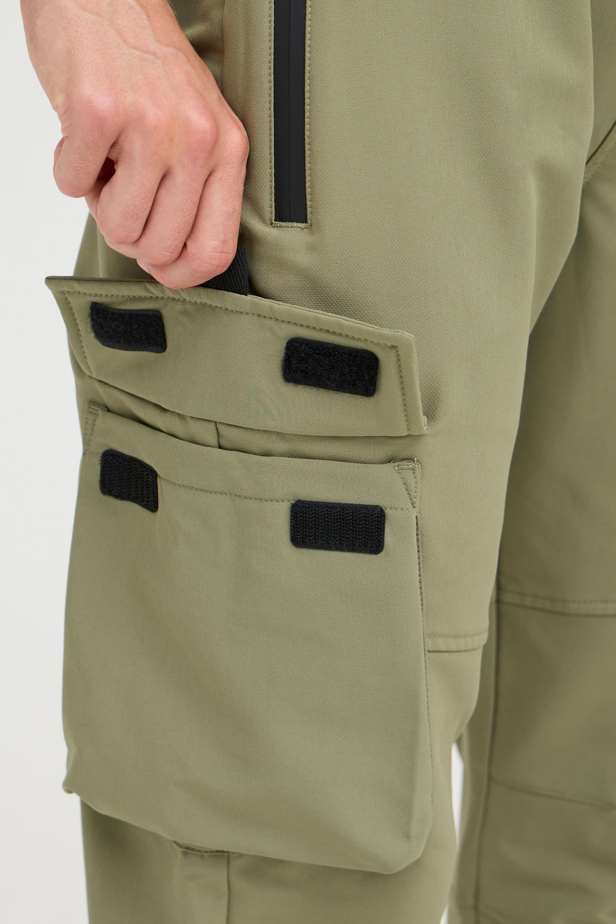 North Bend Cargohose »Cargohose NBTosca W mit wasserabweisender Membran«