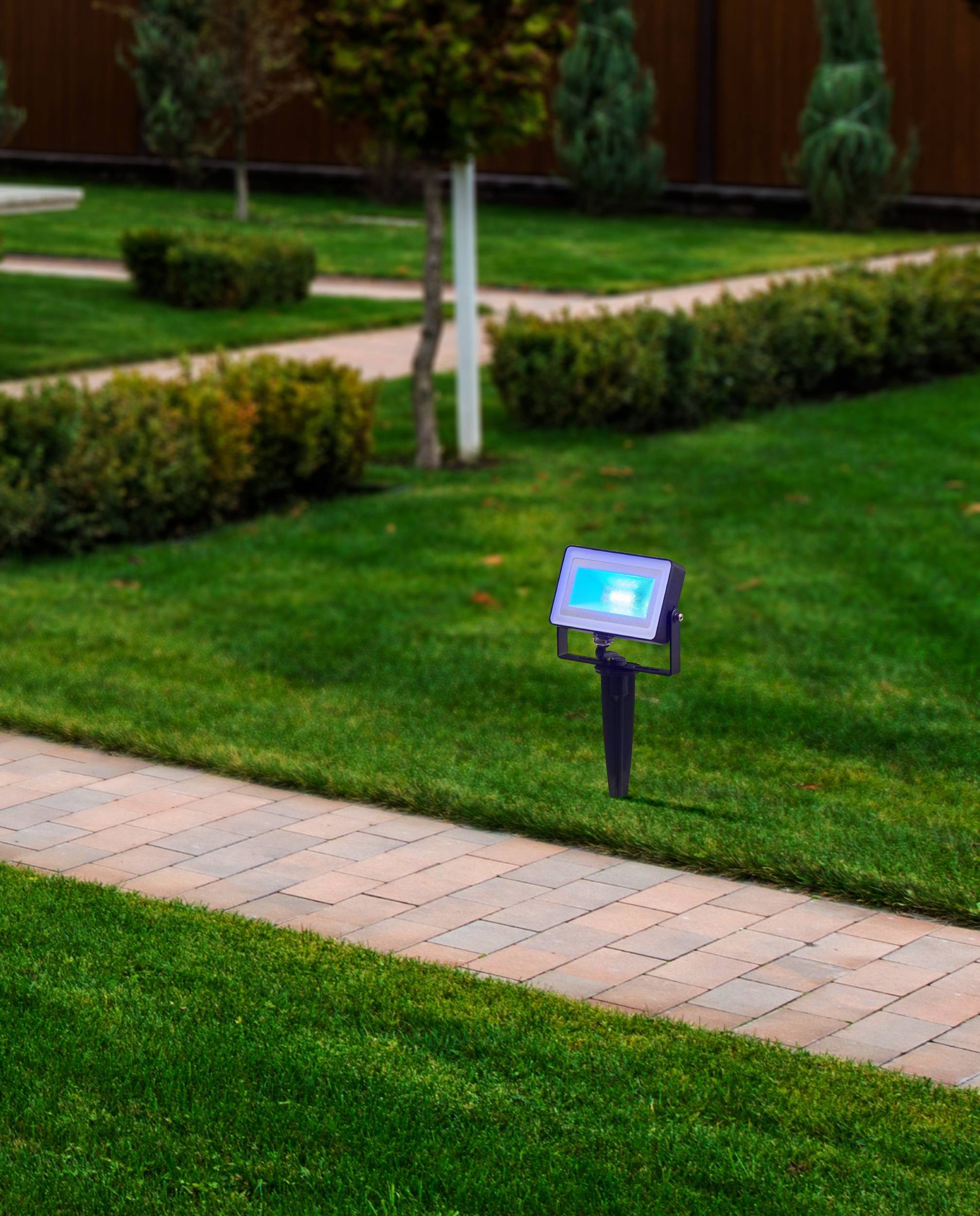 EGLO LED Wandstrahler »Faedo 4 Außenlampe, Außen-Strahler, Gartenbeleuchtung, Erdspieß, IP44« LED-Modul 1 Stk. RGB | Warmweiß Stehleuchte - L13 x H9 x AL2,5 cm - schwarz - 10W inkl.