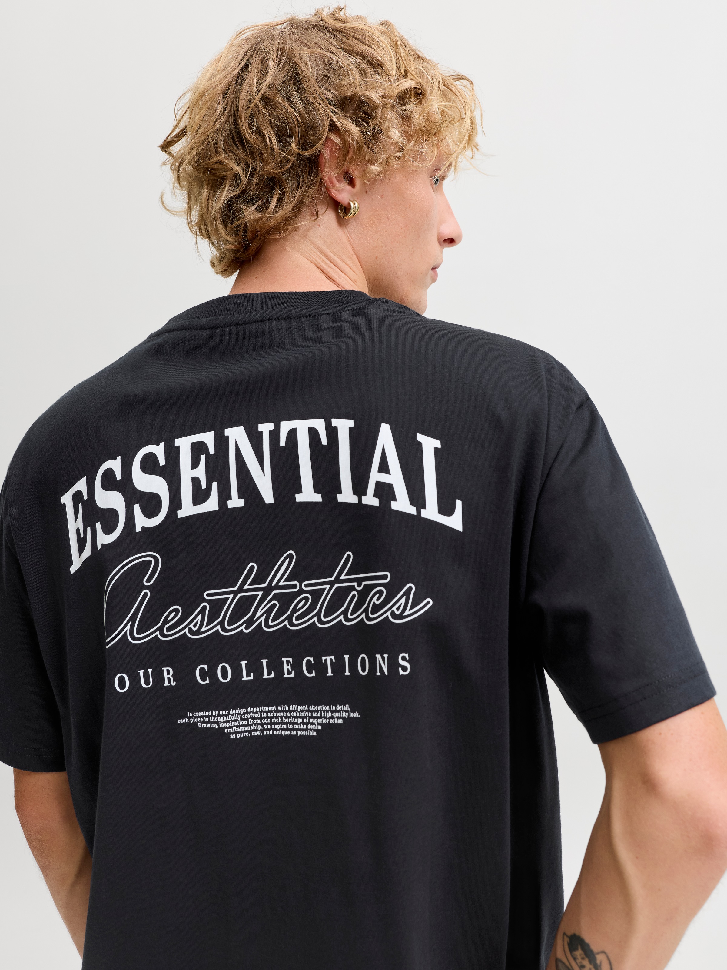 Jack & Jones Rundhalsshirt »JJEORGANIC RELAXED STUDIO TEE SS O-NECK« Baumwolle, relaxed fit