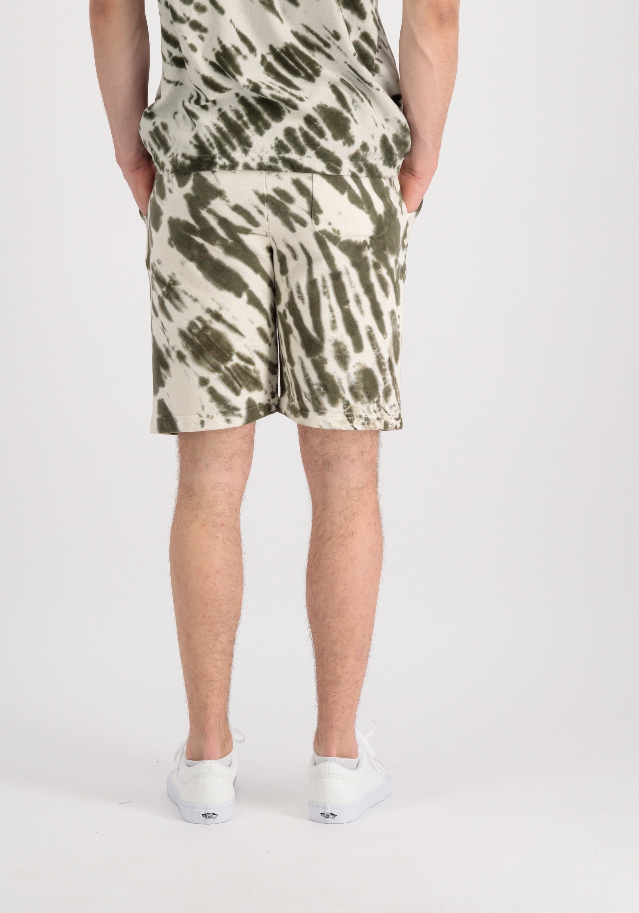 Alpha Industries Sweatshorts »Alpha Industries Men - Shorts Tie Dye Shorts«