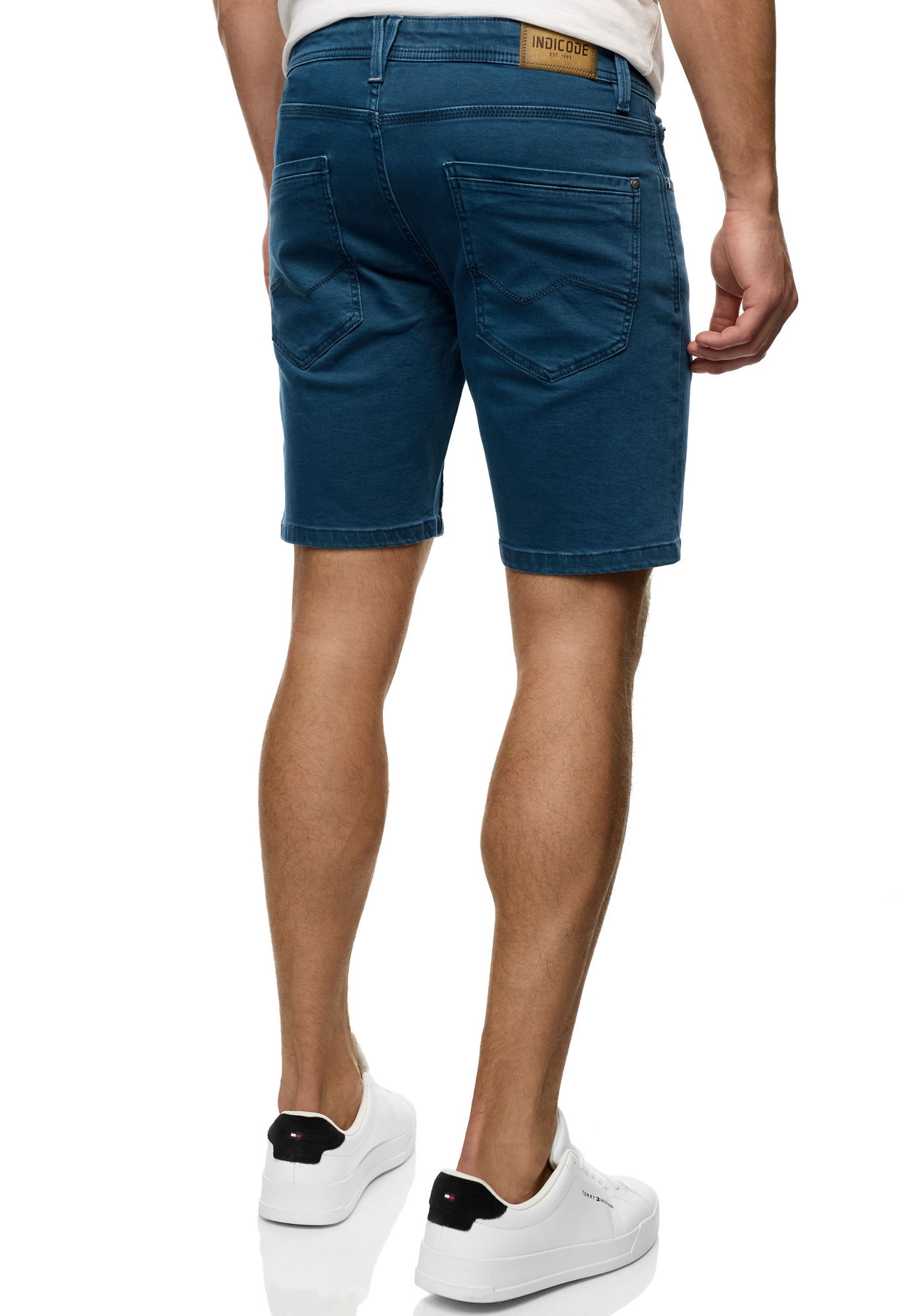 Indicode Chinoshorts »INSymon«