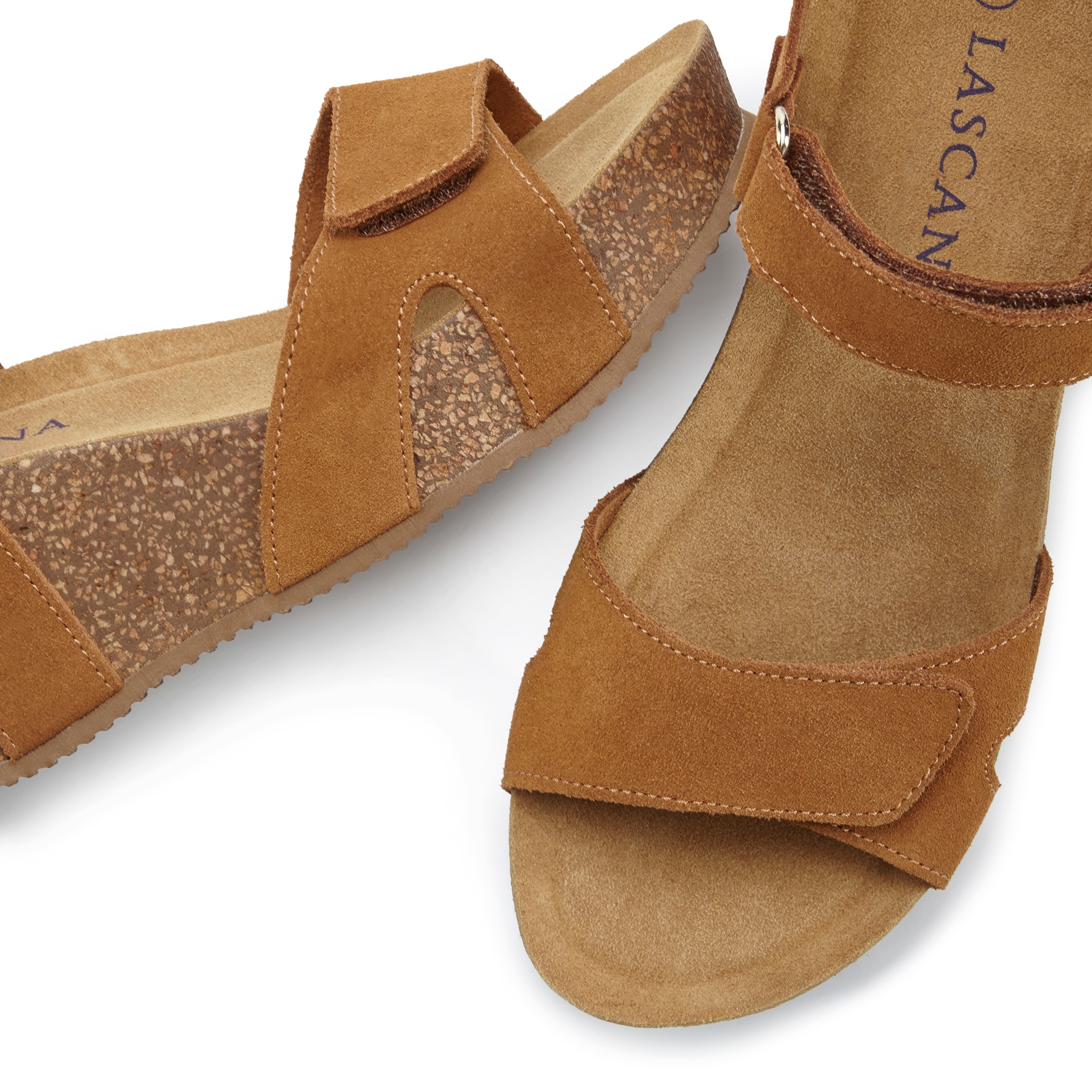 LASCANA Sandalette »Sommerschuh, Sandale, offener Schuh, Keilsandalette,«  NEU aus Leder mit komfortablem Keilabsatz