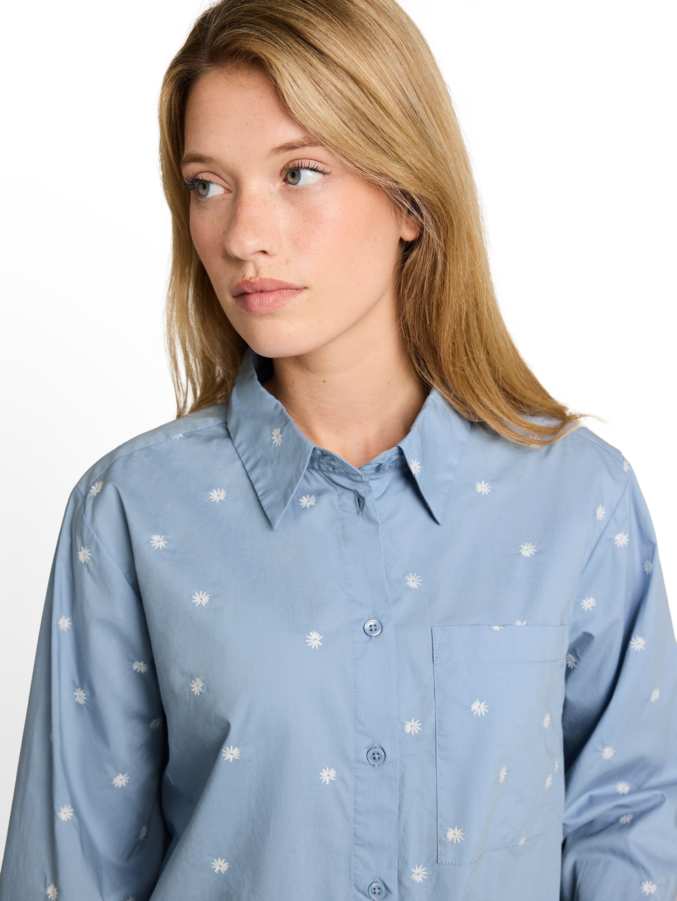 TOM TAILOR Denim Hemdbluse mit Allover-Stickereien