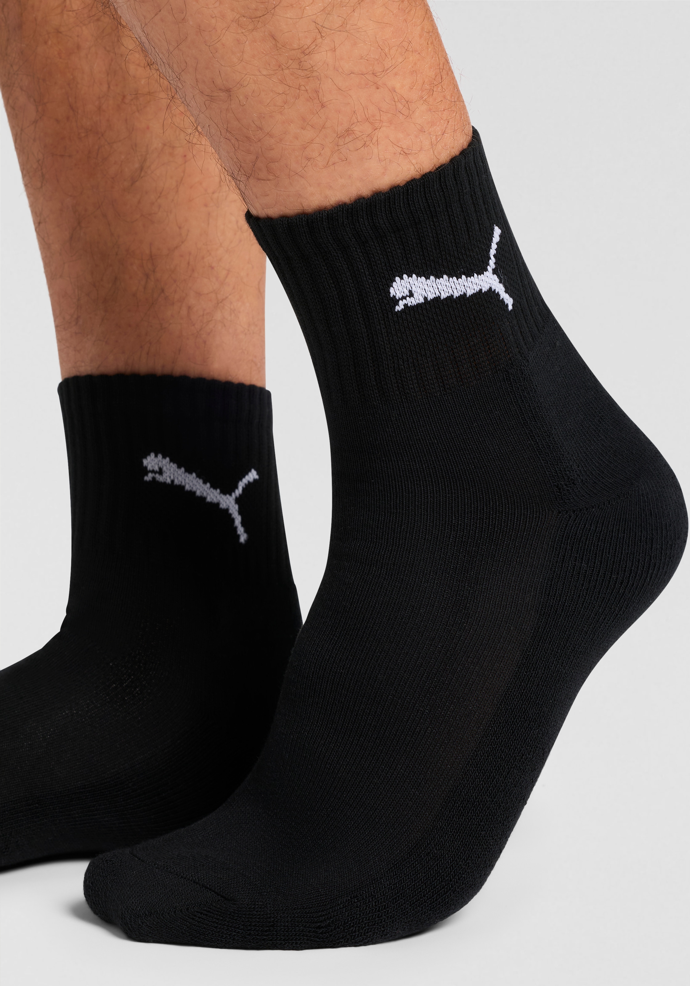 PUMA Sportsocken »short crew« 3 Paar tlg. gepolsterte Frottee-Sohle, atmungsaktiv
