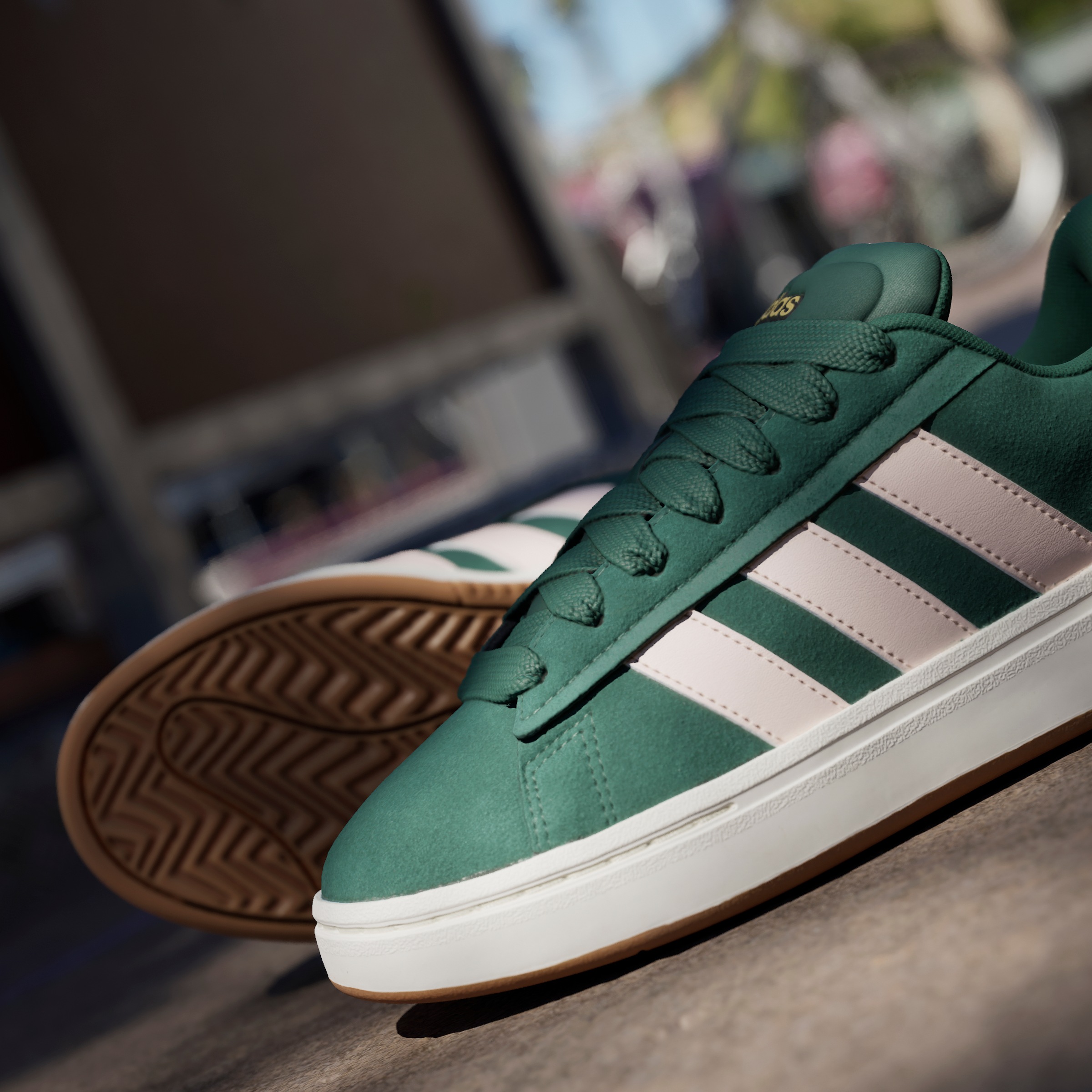 adidas Sportswear Sneaker »GRAND COURT ALPHA«, Design inspiriert vom adidas Campus 00