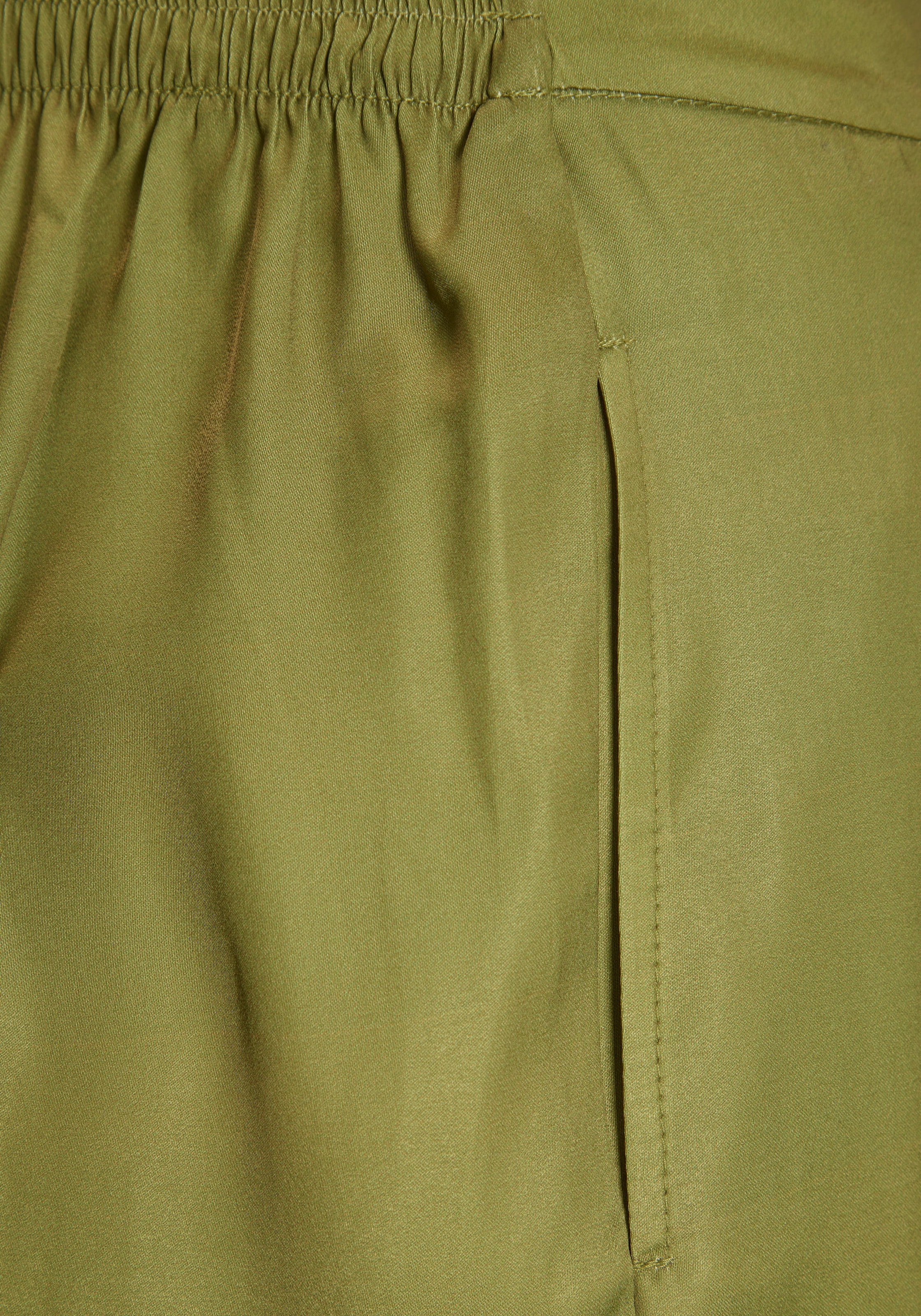 LASCANA Webhose, aus leichter Satinqualität, weite Palazzohose mit Taschen, Stoffhose