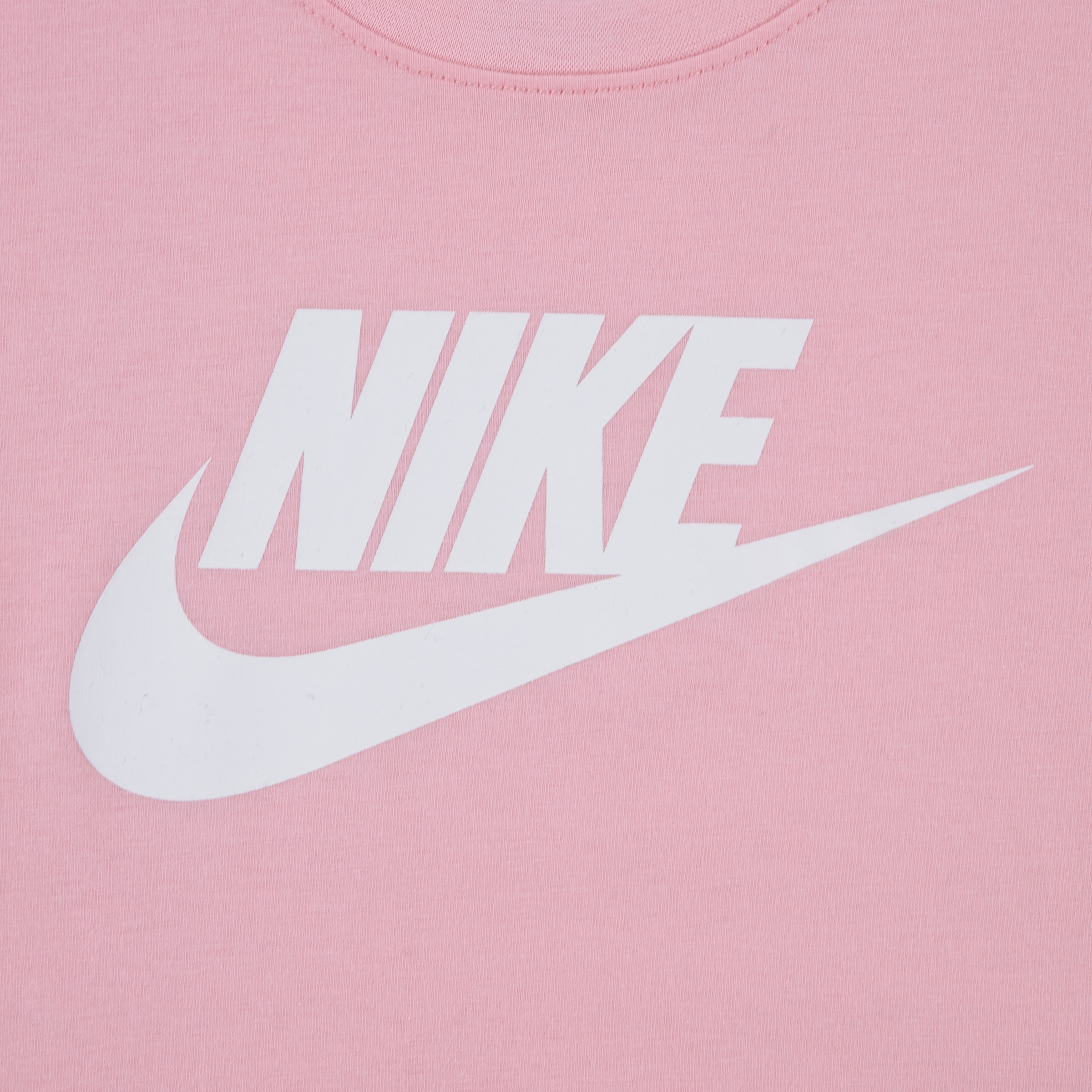Nike Sportswear T-Shirt & Shorts »CLUB TEE & SHORT SET« 2 tlg. für Kinder, 2-teiliges Set, für Sport und Bewegung