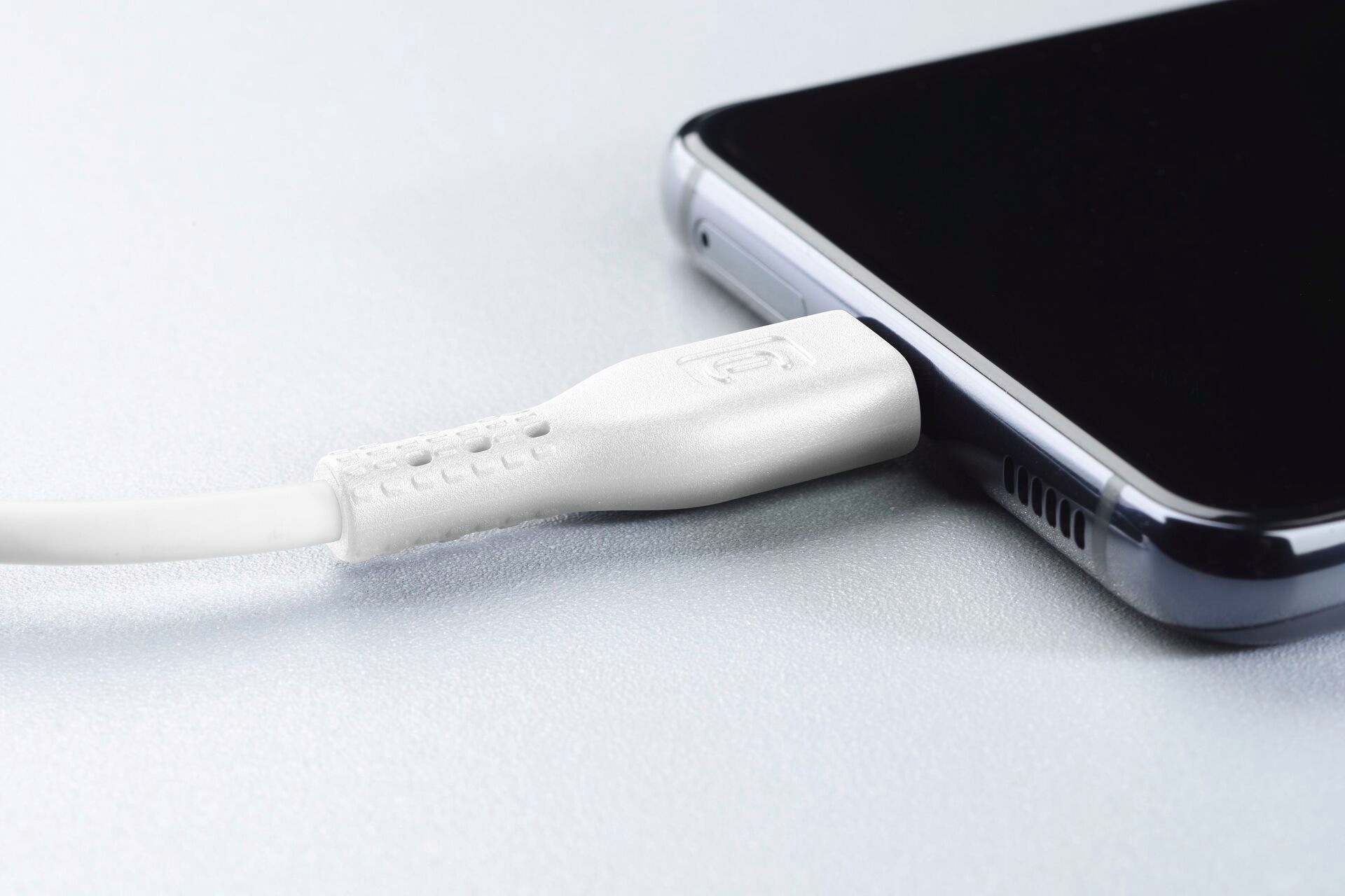 Cellularline USB-Kabel »Power Data Cable 1,2 m USB-A / Typ-C«, USB Typ C-USB Typ A, 120 cm