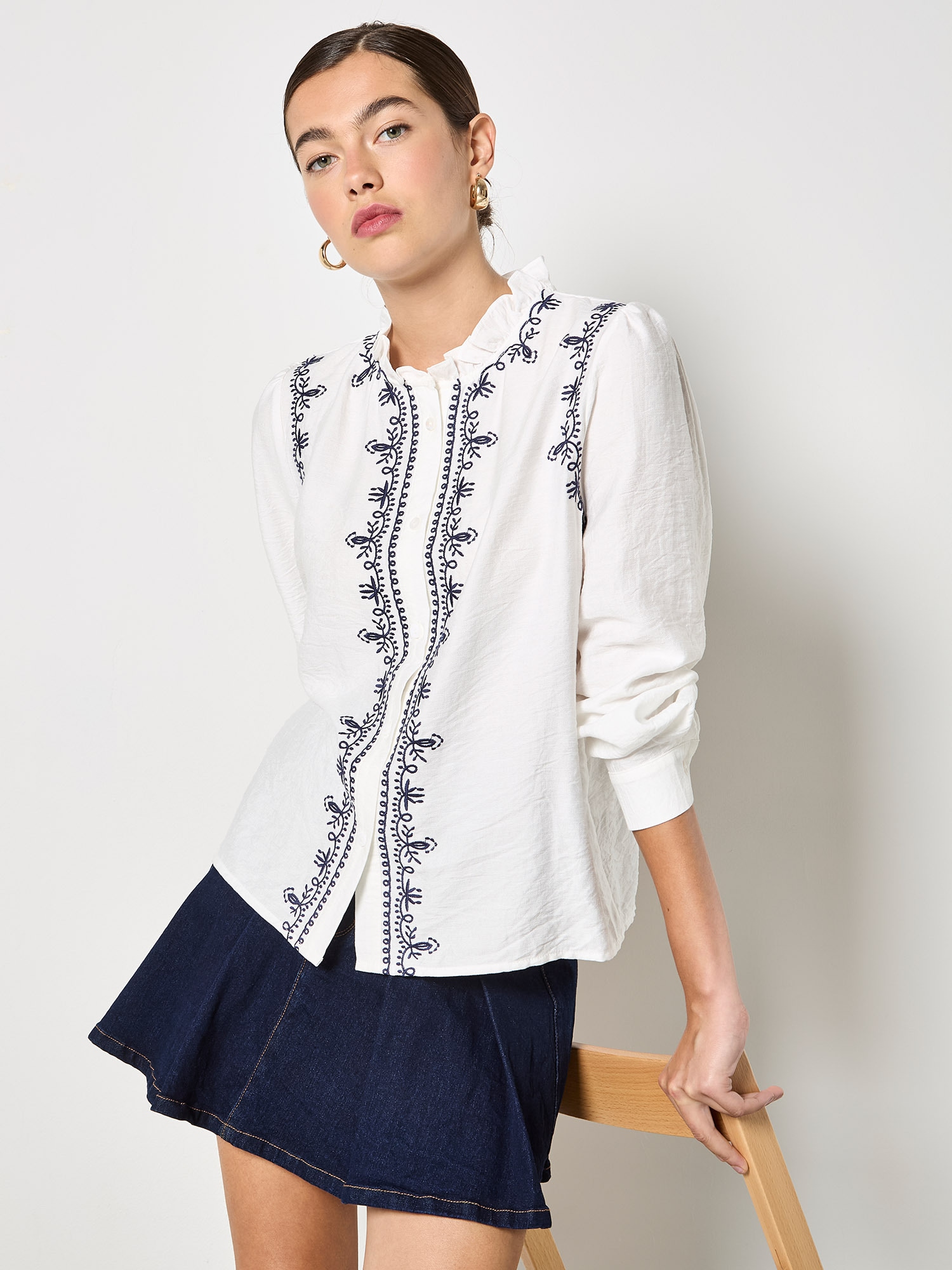 Apricot Klassische Bluse »Bluse« mit Stickerei