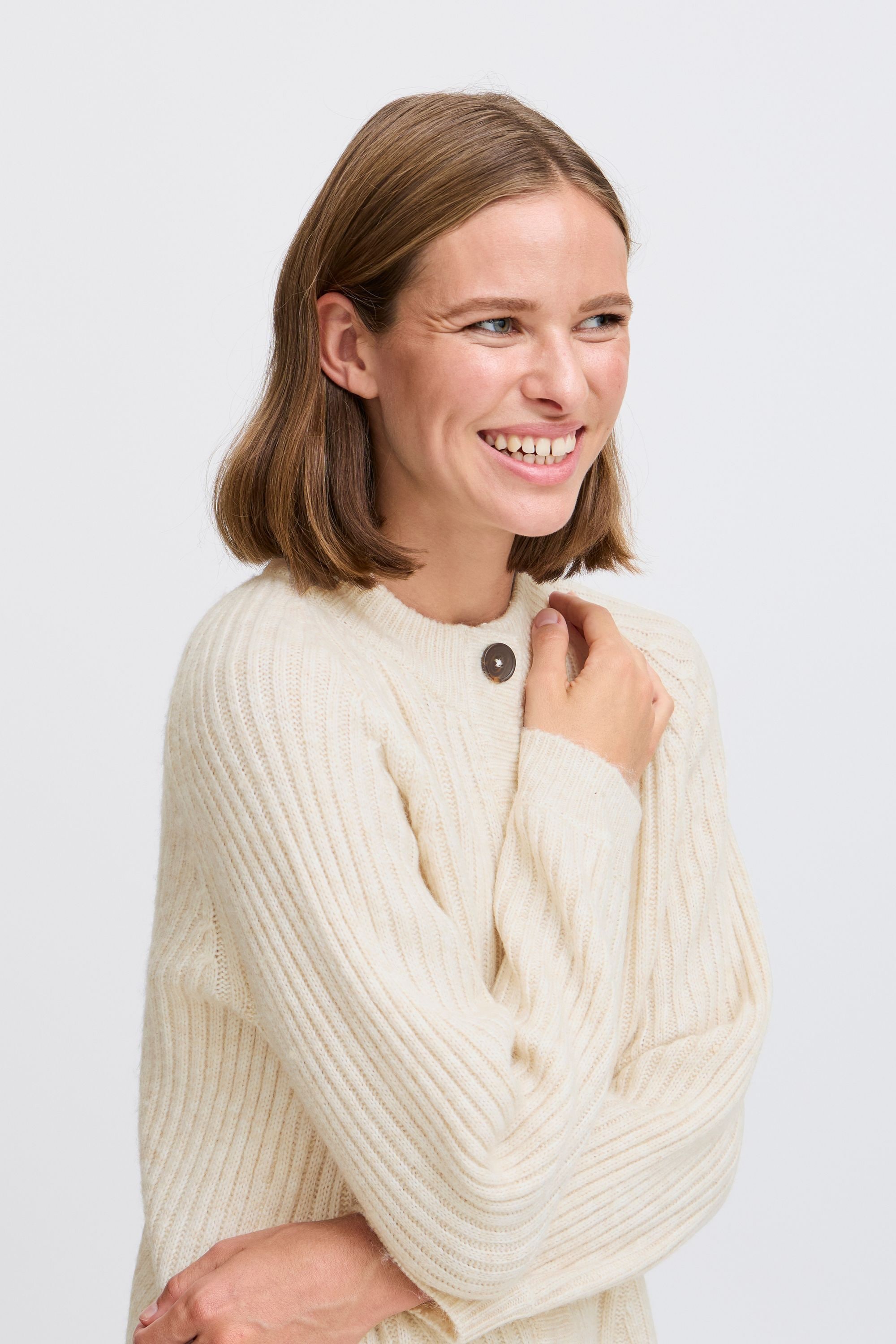 b.young Strickjacke »Strickjacke BYNELLO SHORT CARDIGAN -«