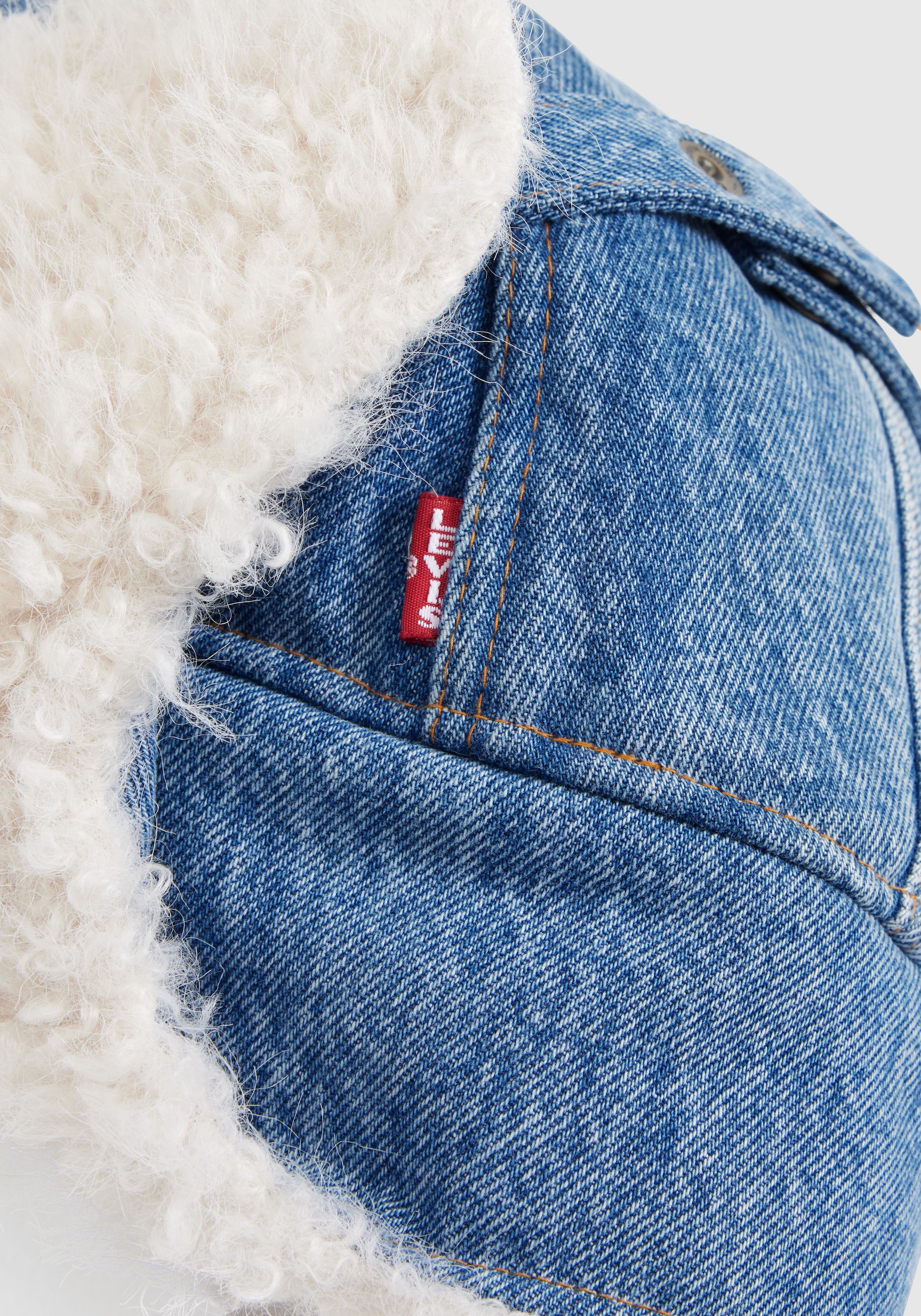 Levi's® Fellimitatmützen »COZY TRAPPER« Trapper-Mütze, Wintermütze, angenehm weich und wärmend
