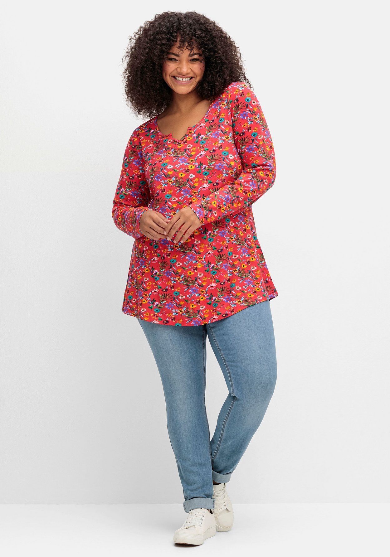 Sheego Longshirt »Longshirt mit Blümchen-Alloverdruck«
