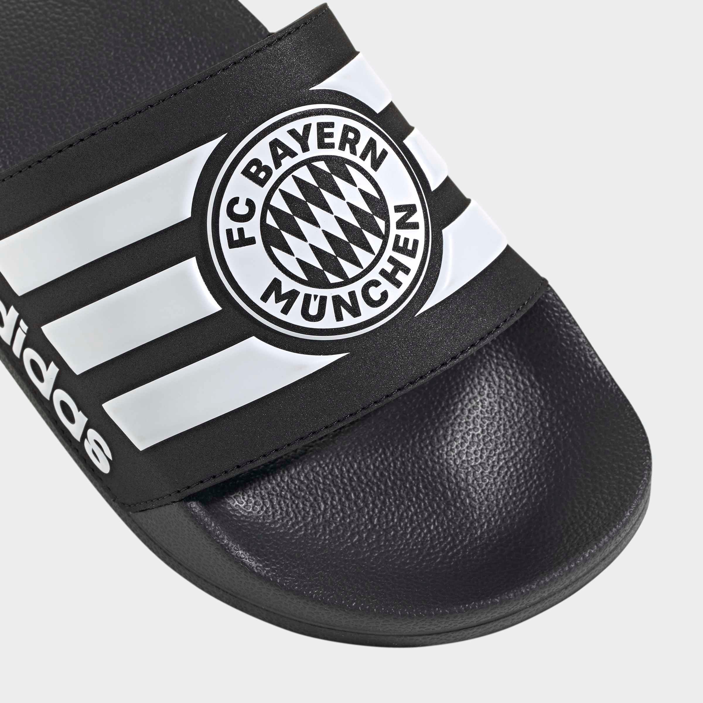 adidas Sportswear Badesandale »ADILETTE SHOWER FC BAYERN MÜNCHEN SLIDES«  Badelatschen, FC Bayern München