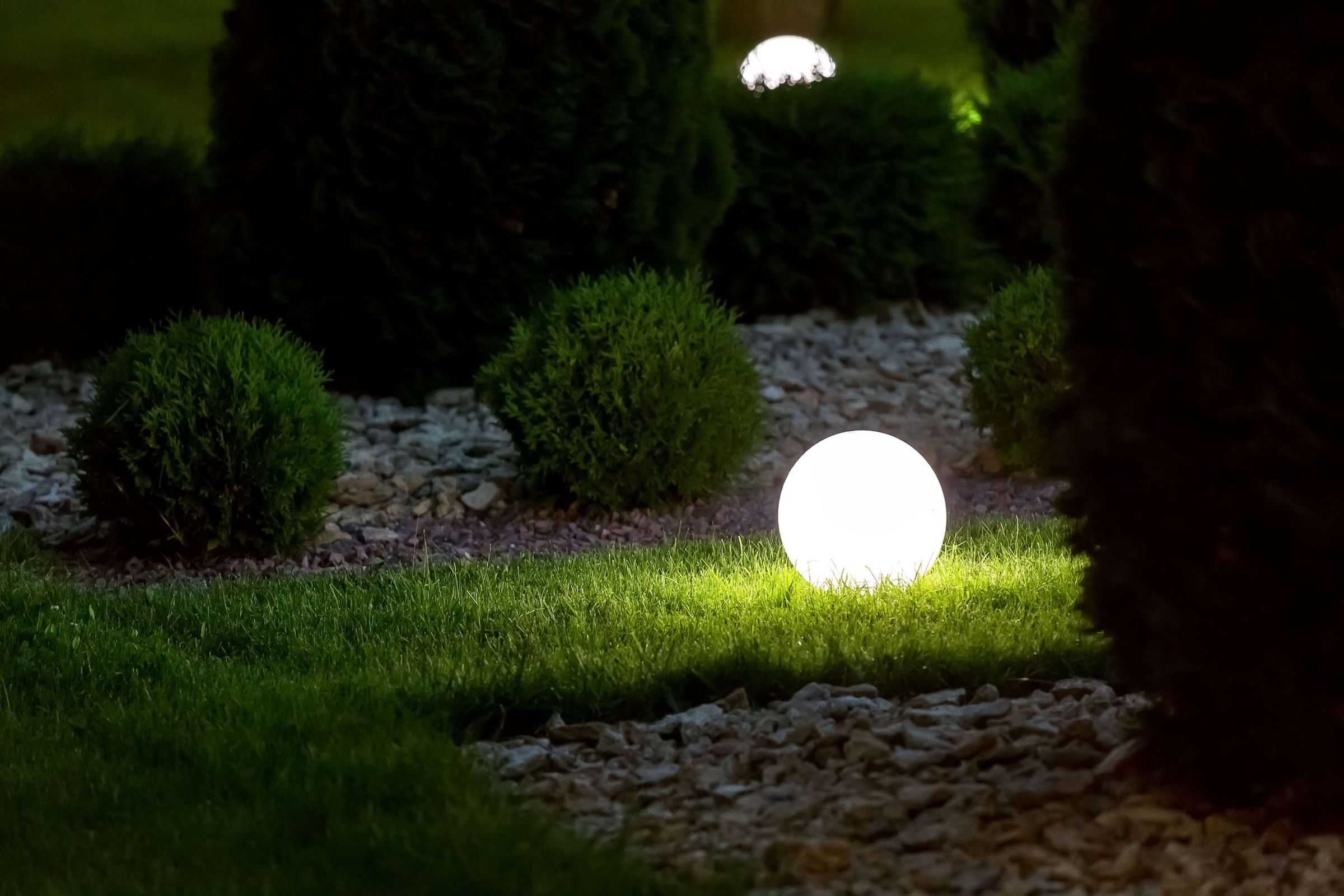 näve LED Solarleuchte »Außen Kugelerdspieß "BALL" D: 20 cm« E27 1 Stk. Inkl. Anschlußleitung ca. 2,75 m