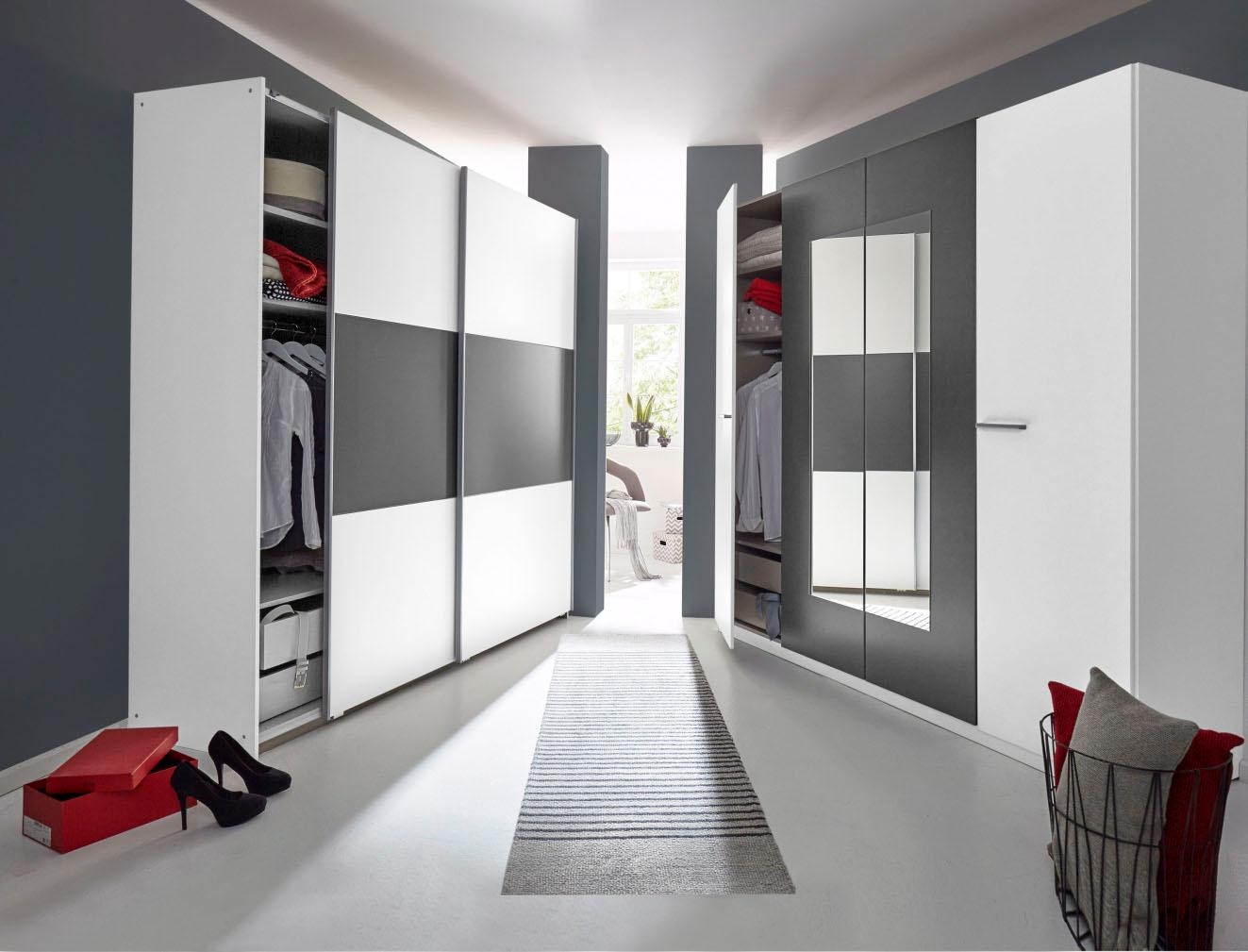 rauch Schwebetürenschrank »Kleiderschrank Schrank Garderobe Wäscheschrank Schlafzimmer BORBA« Breiten 218/260 cm, Höhe 210 cm,  optional mit Absetzung in Graumetallic MADE IN GERMANY