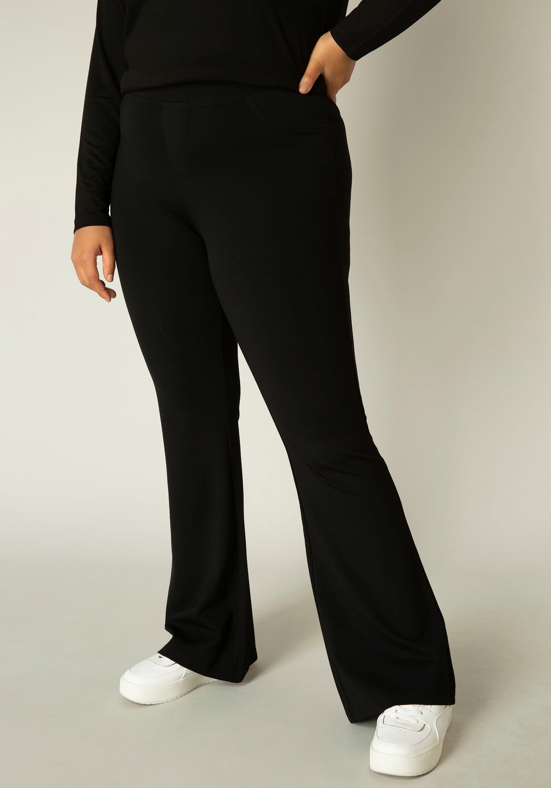 Base Level Curvy Treggings »Allie«, Aktuelle Boocut-Form