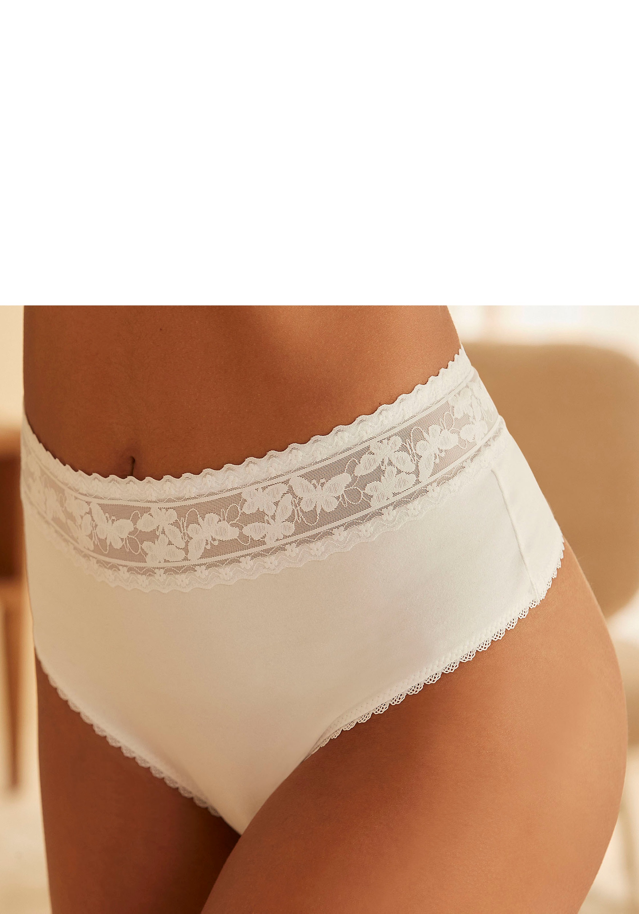 Nuance High-Waist-String, mit Bund aus feiner Spitze