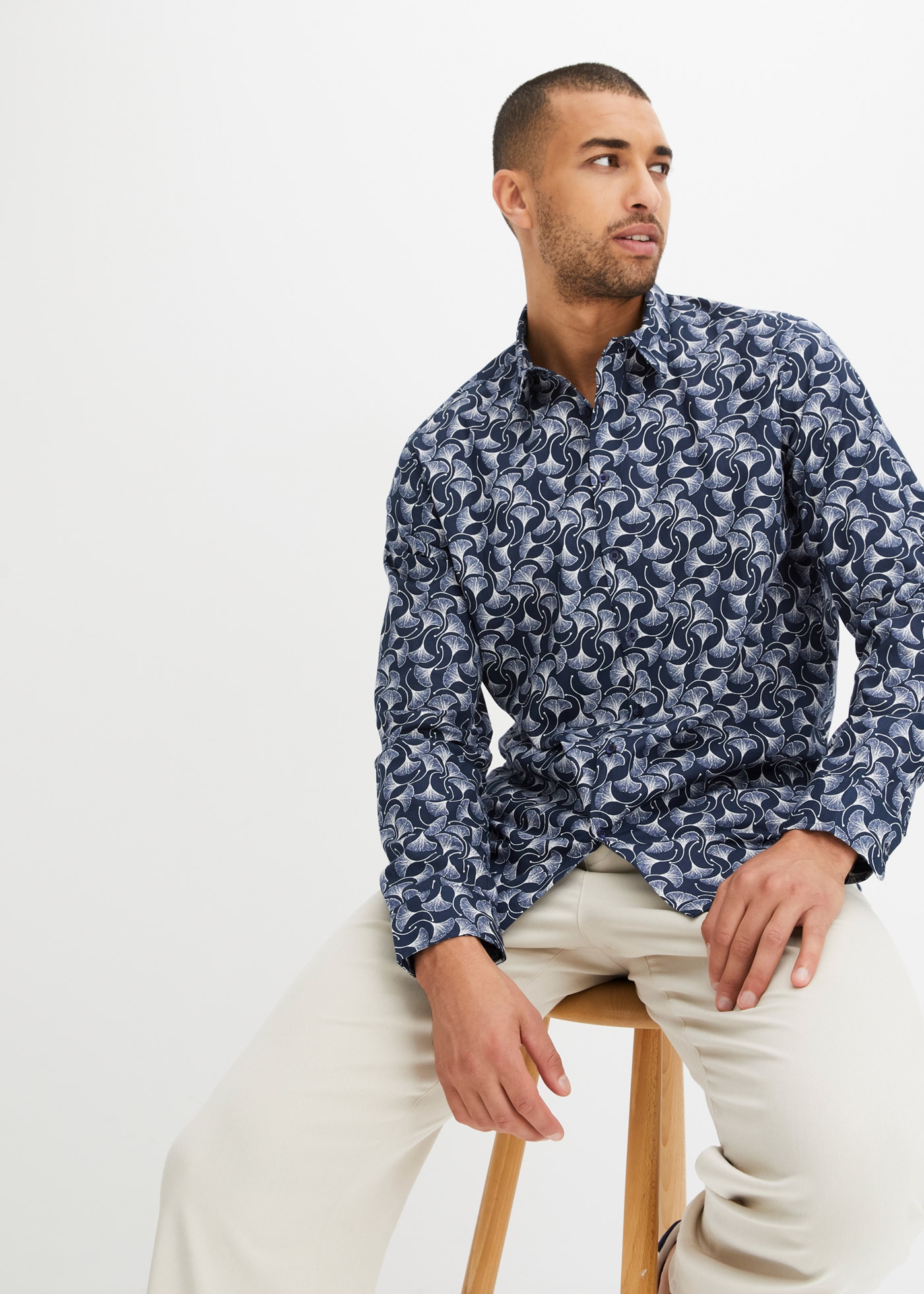 bonprix Langarmhemd »gemustertes Langarmhemd« Regular Fit, aus reiner Baumwolle, Allover-Print, Kentkragen