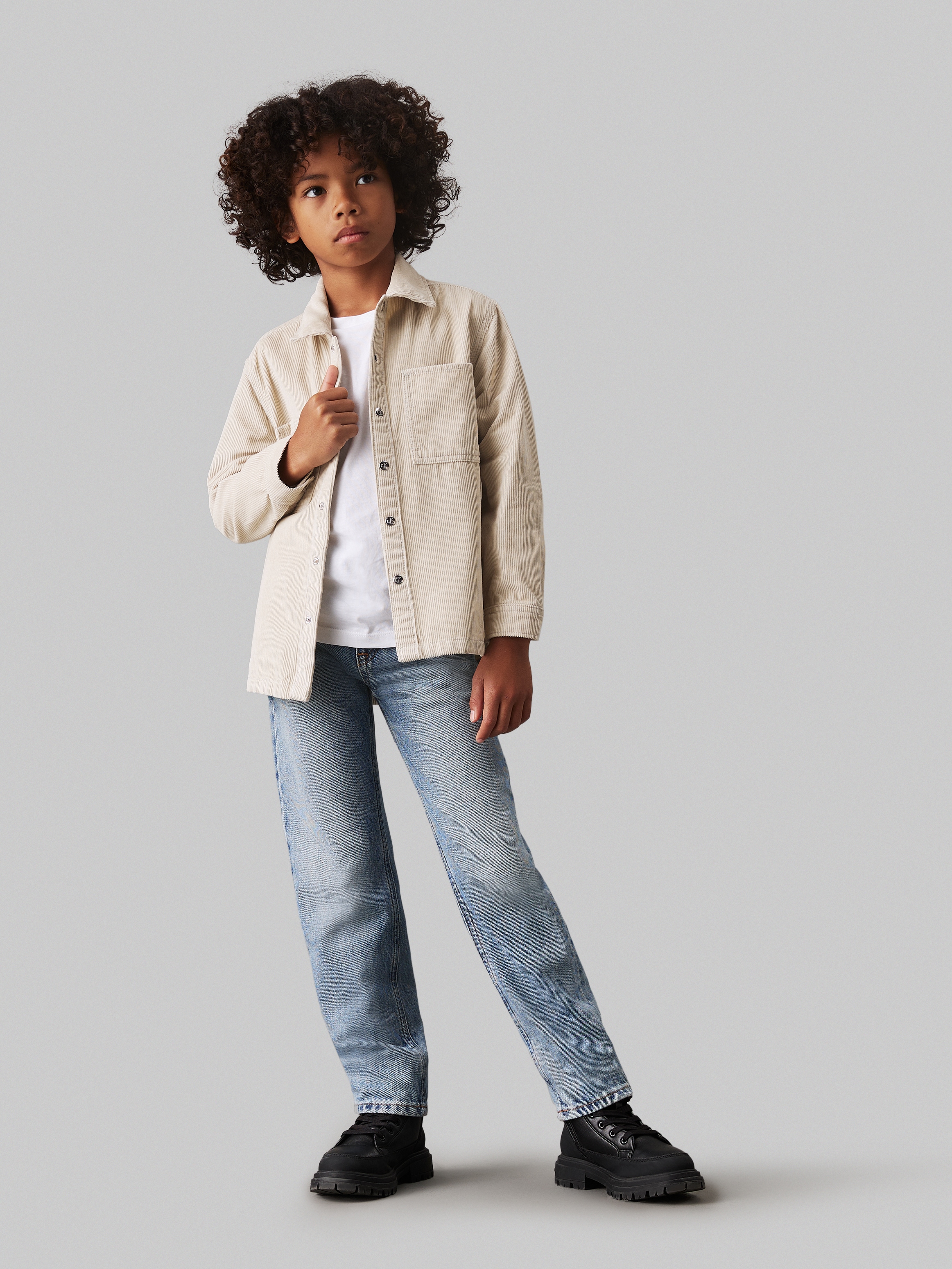 Calvin Klein Jeans Langarmhemd »Corduroy Straight Overshirt«, für Kinder bis 16 Jahre und mit Logopatch